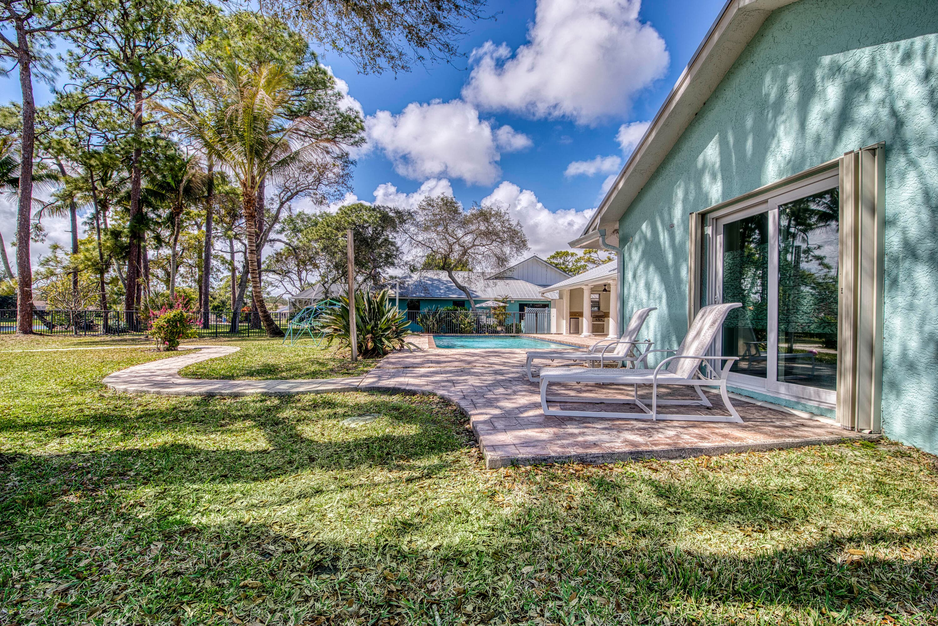 6062 Woodlake Road, Jupiter, FL 33458 — photo 32 of 41