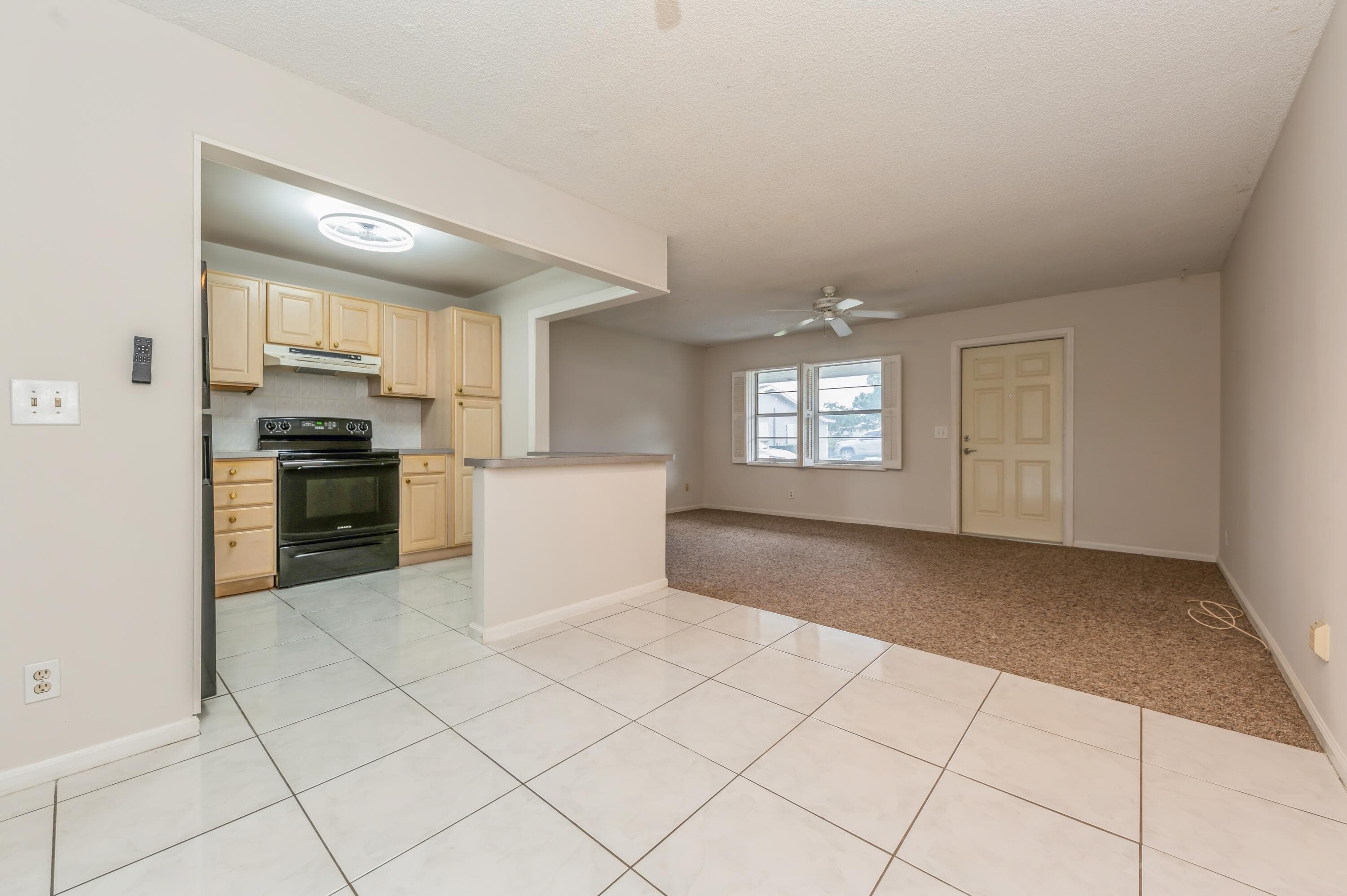 2403 Lowson Boulevard C, Delray Beach, FL 33445 — photo 5 of 18
