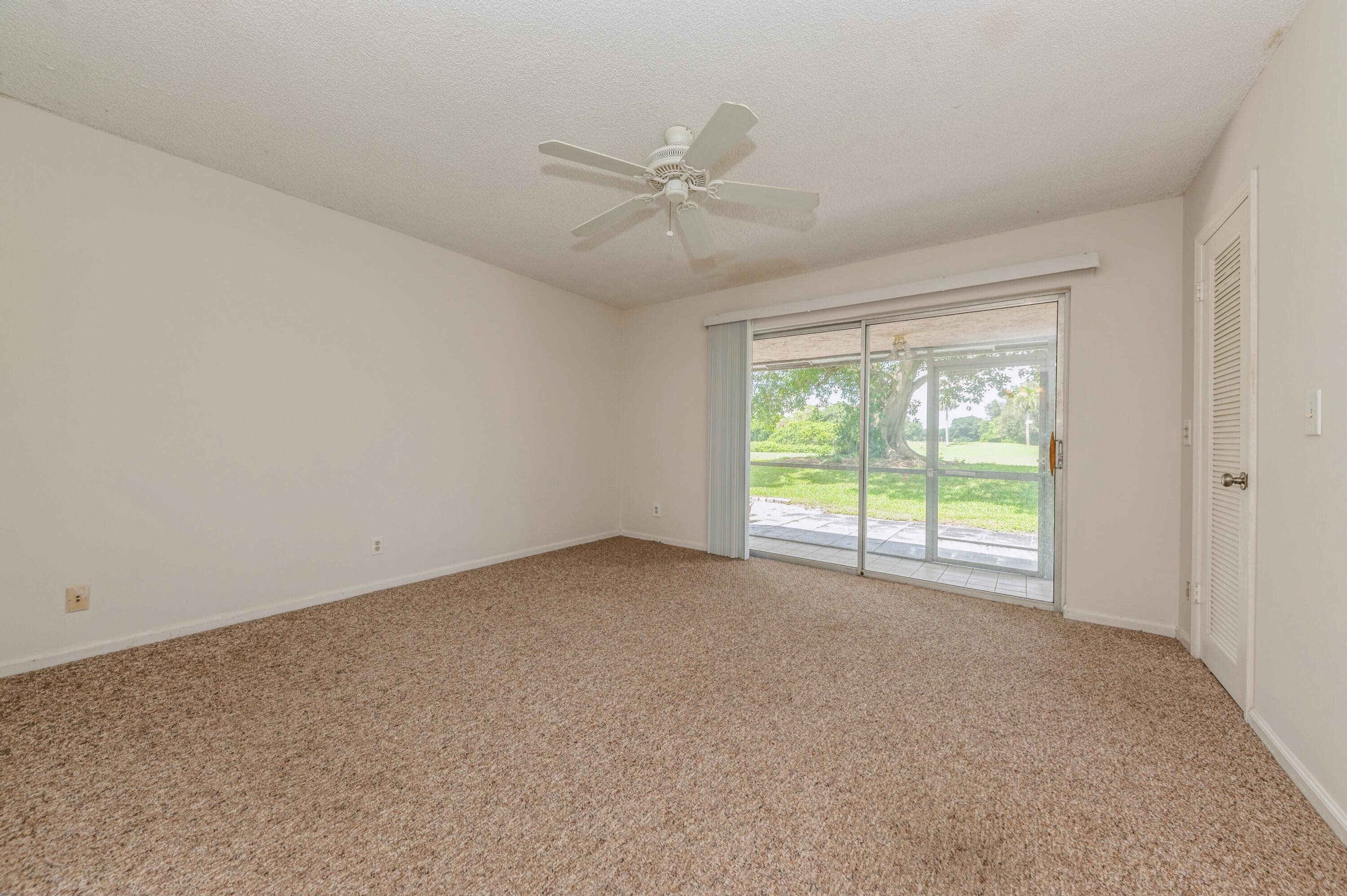 2403 Lowson Boulevard C, Delray Beach, FL 33445 — photo 9 of 18