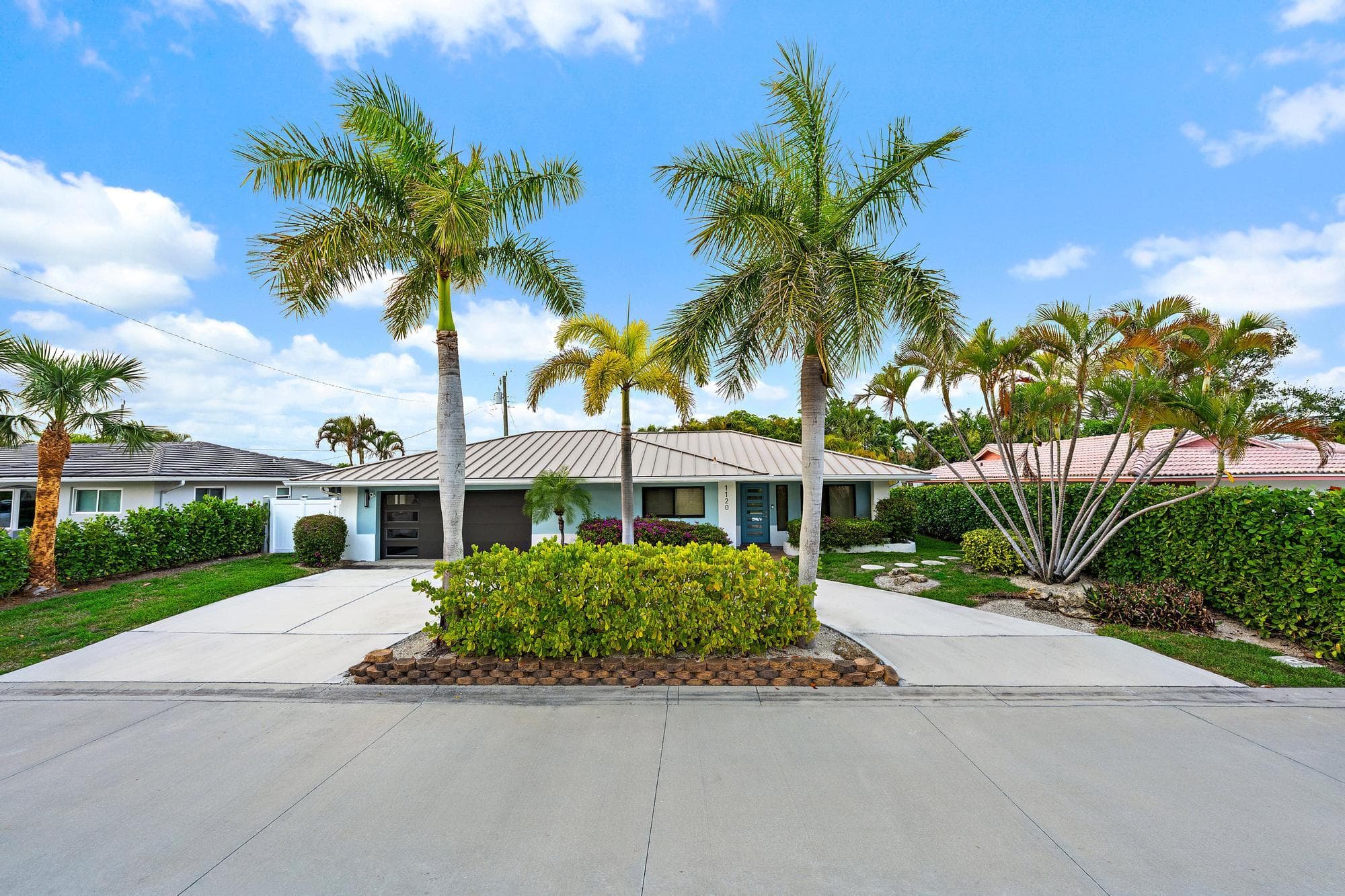 1120 Singer Drive, Riviera Beach, FL 33404 — photo 25 of 37