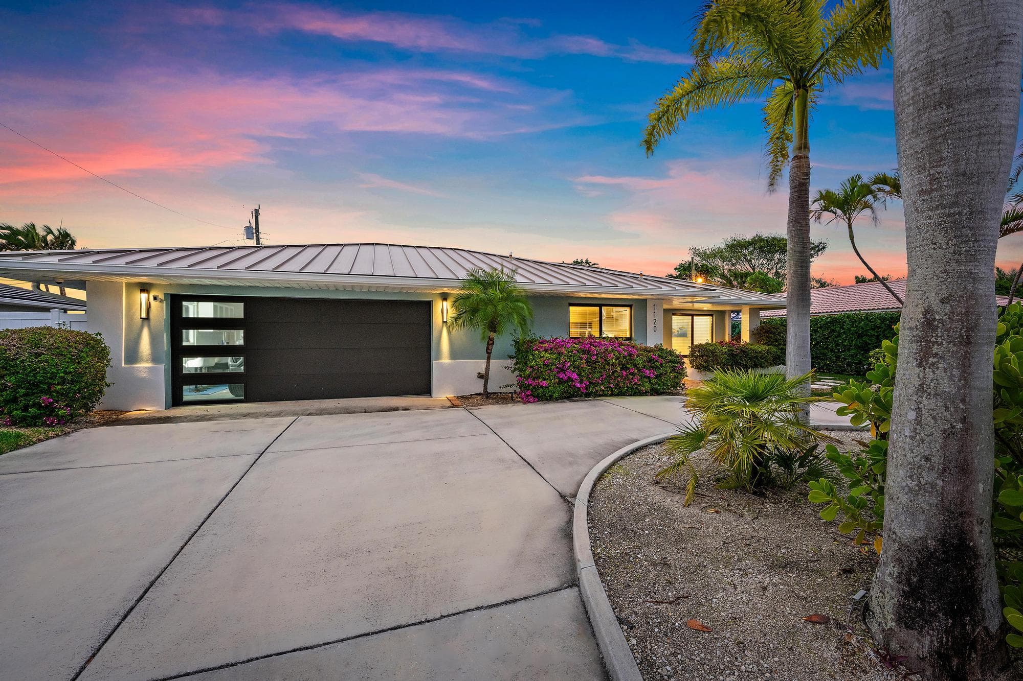 1120 Singer Drive, Riviera Beach, FL 33404 — photo 19 of 37