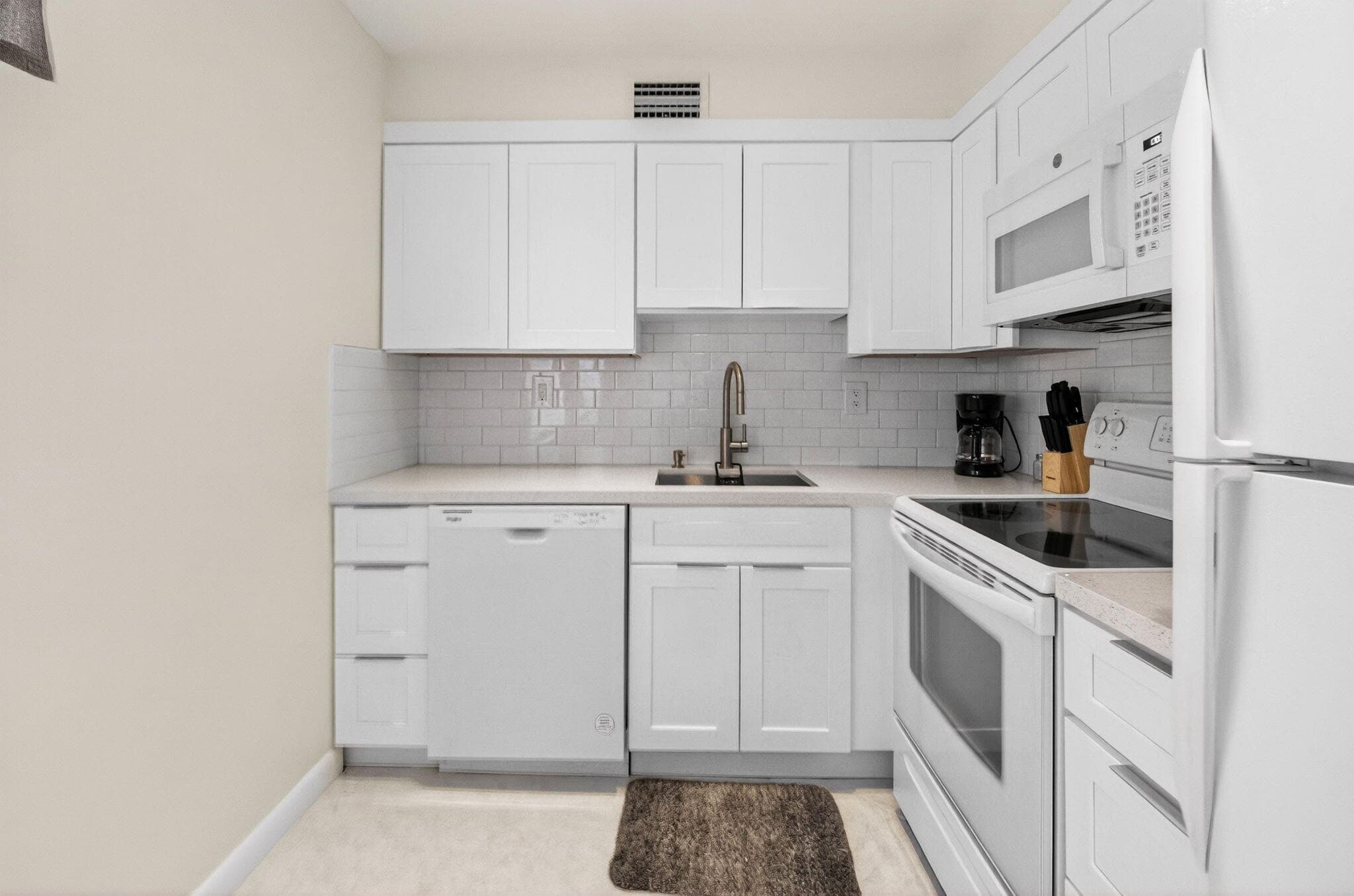 173 Flanders D, Delray Beach, FL 33484 — photo 23 of 93