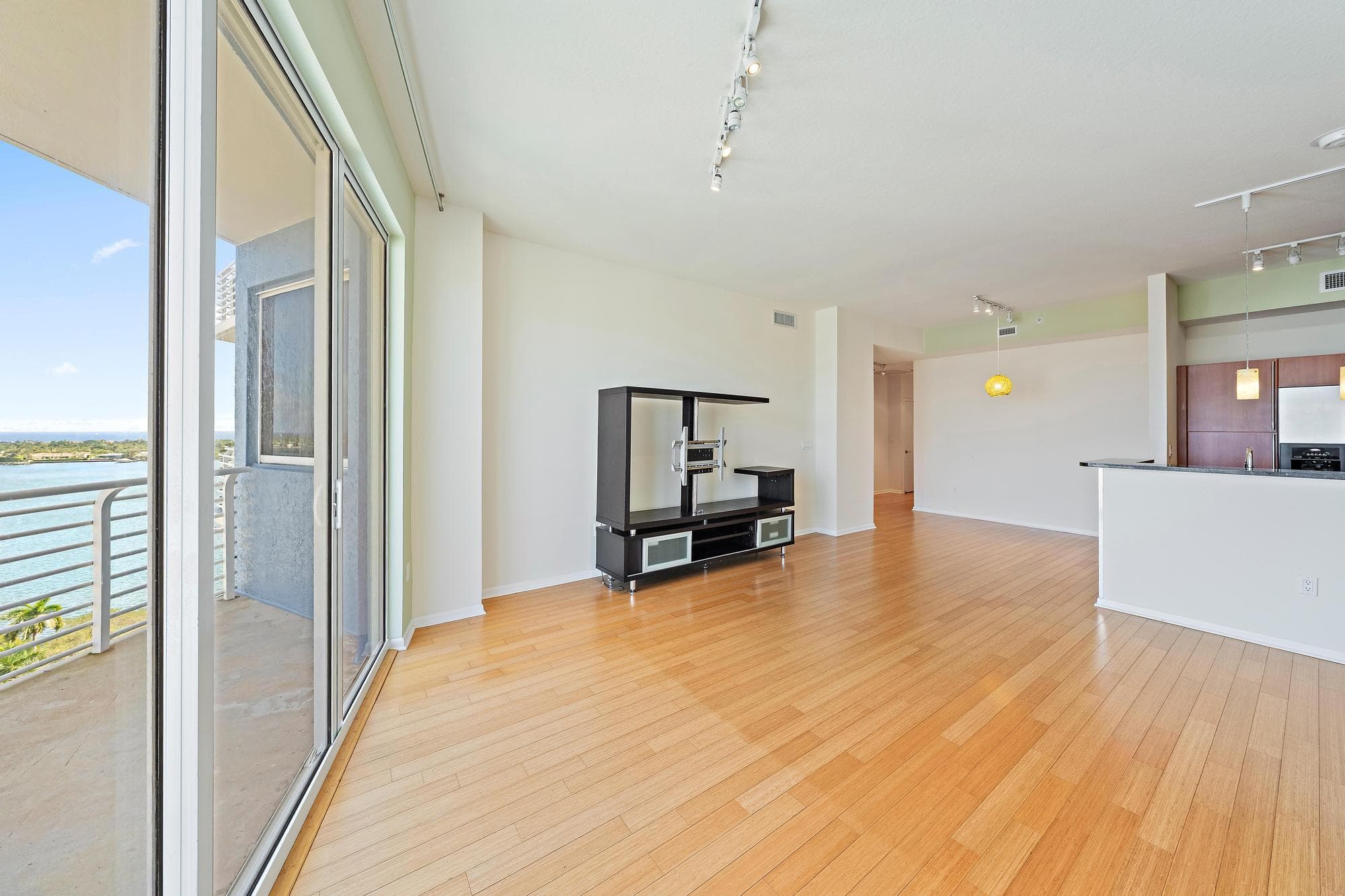 1551 N Flagler Drive Ph L7, West Palm Beach, FL 33401 — photo 7 of 27