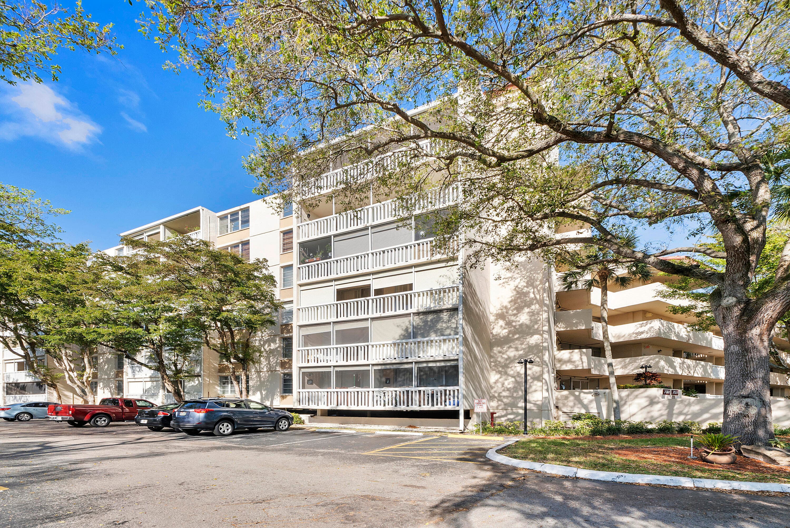 7001 Environ Boulevard 401, Lauderhill, FL 33319 — photo 11 of 11