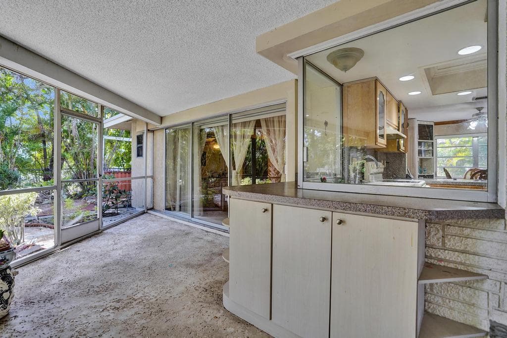 1004 SE 11th Street, Deerfield Beach, FL 33441 — photo 17 of 65