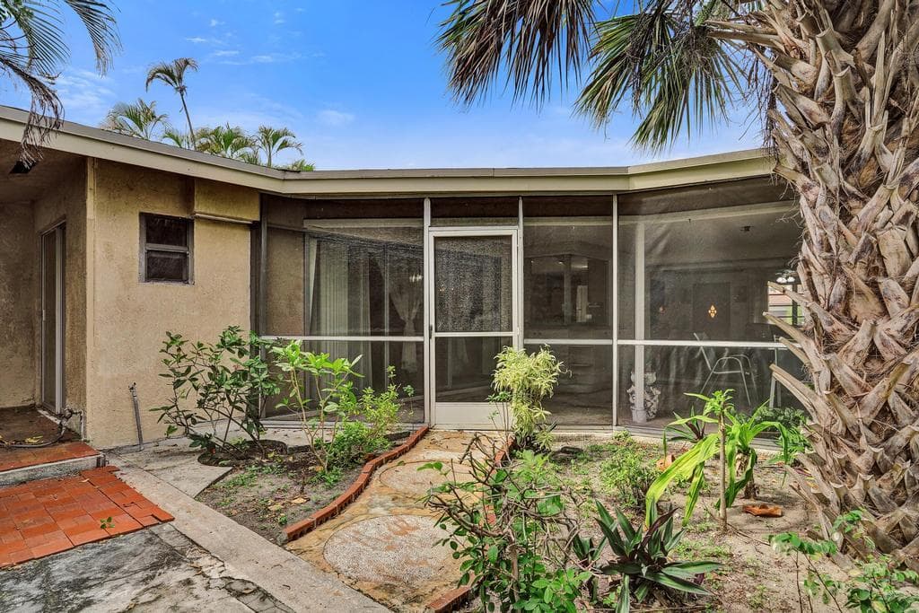 1004 SE 11th Street, Deerfield Beach, FL 33441 — photo 28 of 65