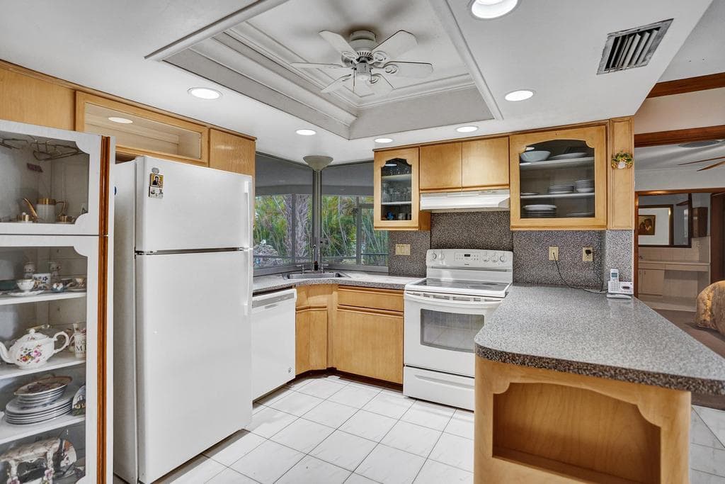 1004 SE 11th Street, Deerfield Beach, FL 33441 — photo 42 of 65