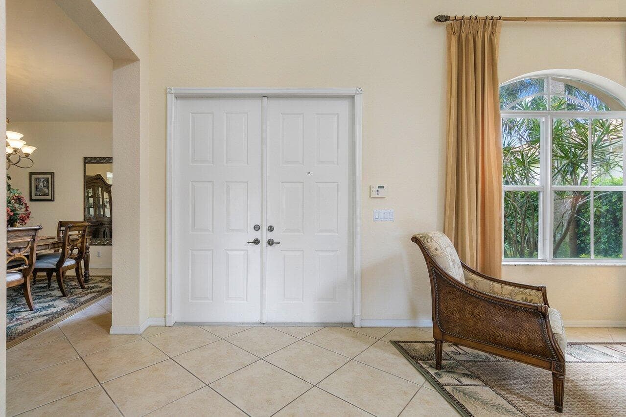 108 Via Condado Way, Palm Beach Gardens, FL 33418 — photo 7 of 55