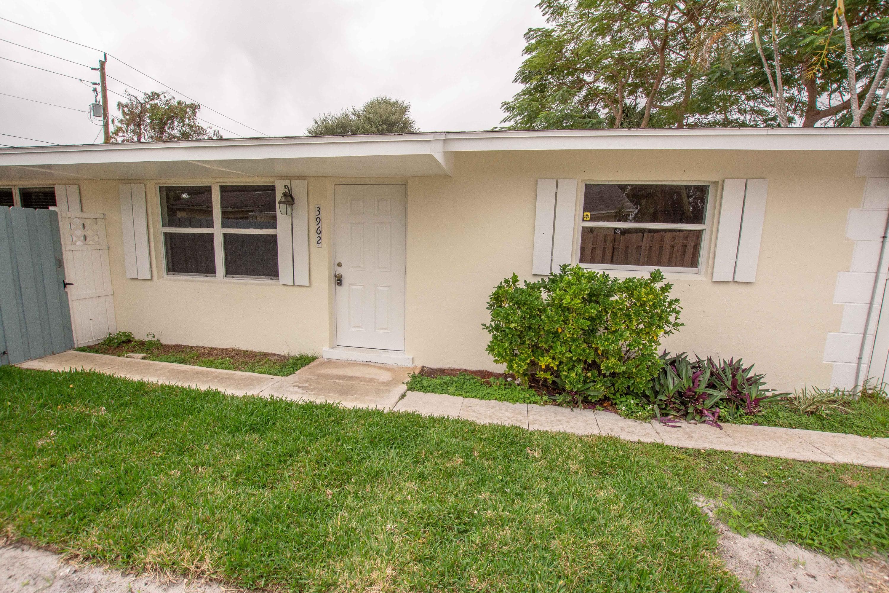 3962 Roan Court W, West Palm Beach, FL 33403 — photo 1 of 14