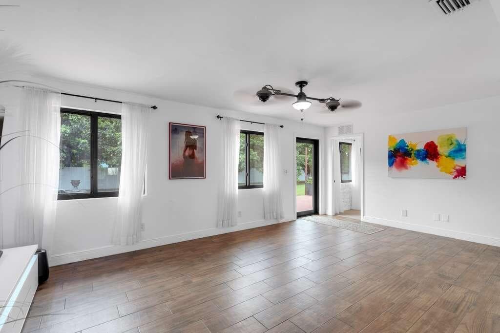 18295 SW 294th Street, Homestead, FL 33030 — photo 14 of 38