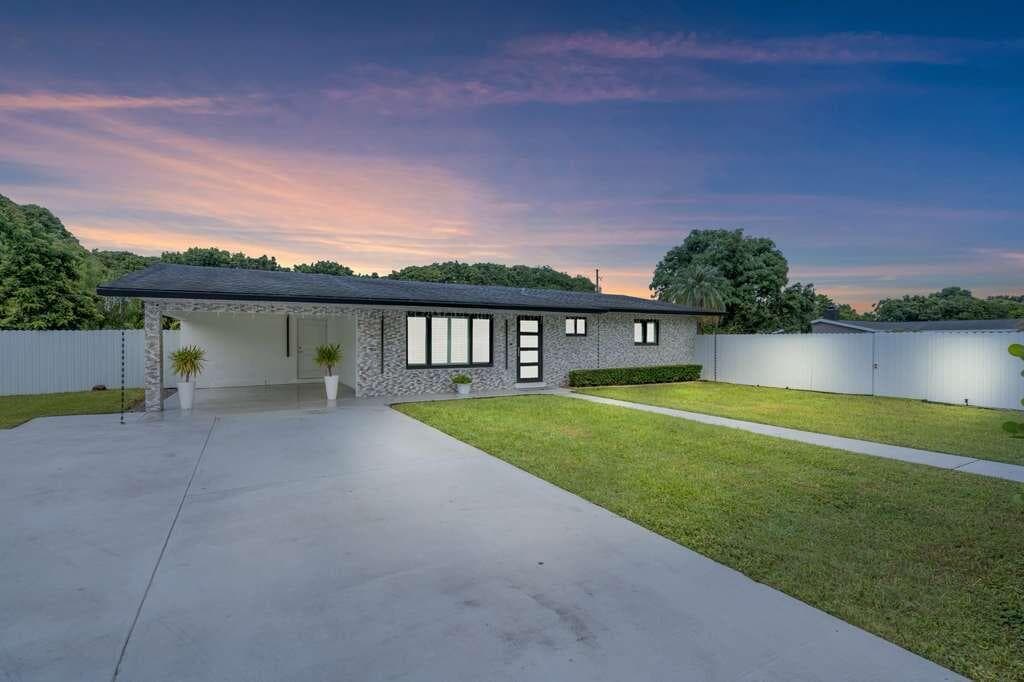 18295 SW 294th Street, Homestead, FL 33030 — photo 34 of 38