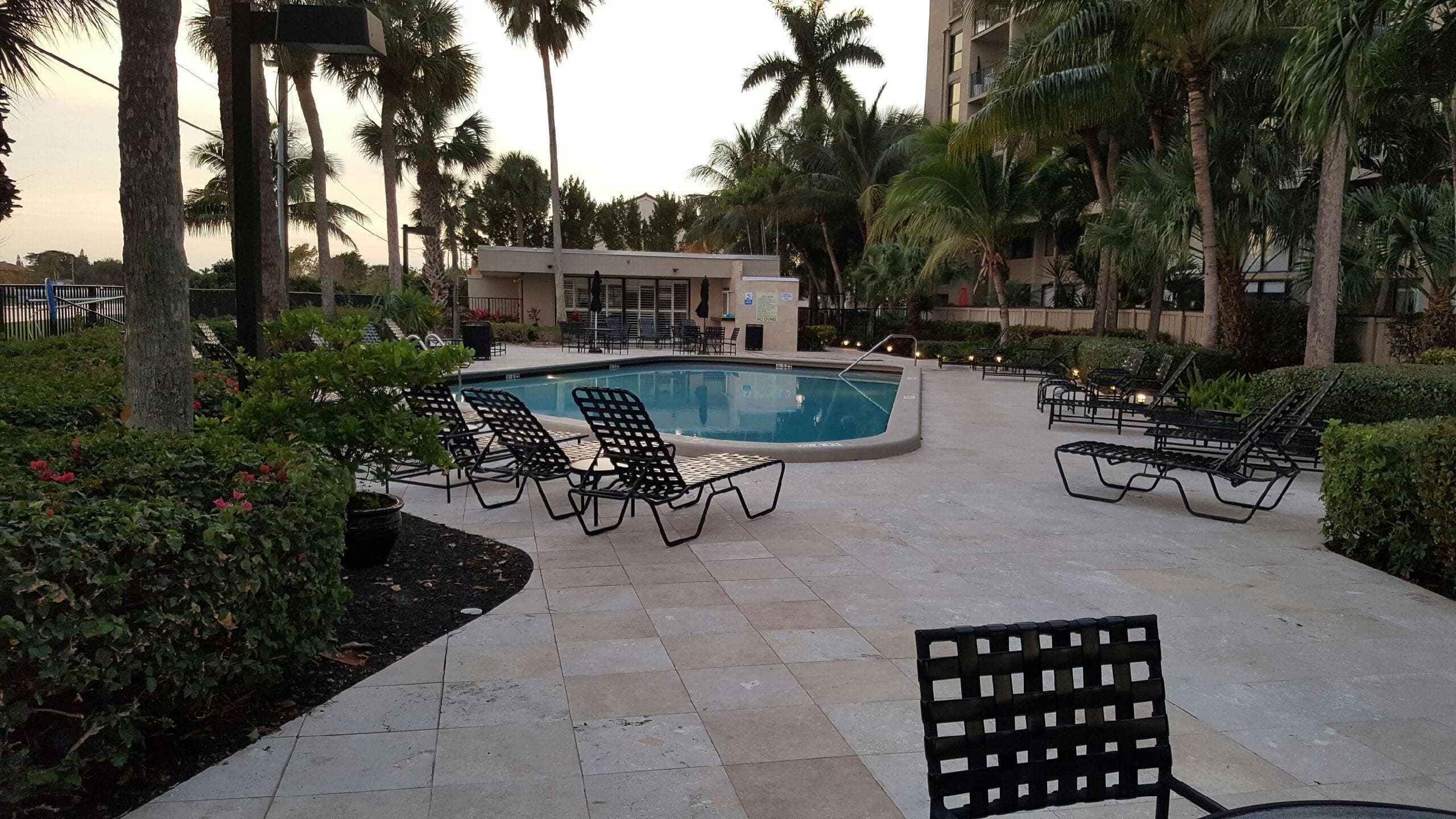1830 Embassy Drive 506, West Palm Beach, FL 33401 — photo 4 of 18