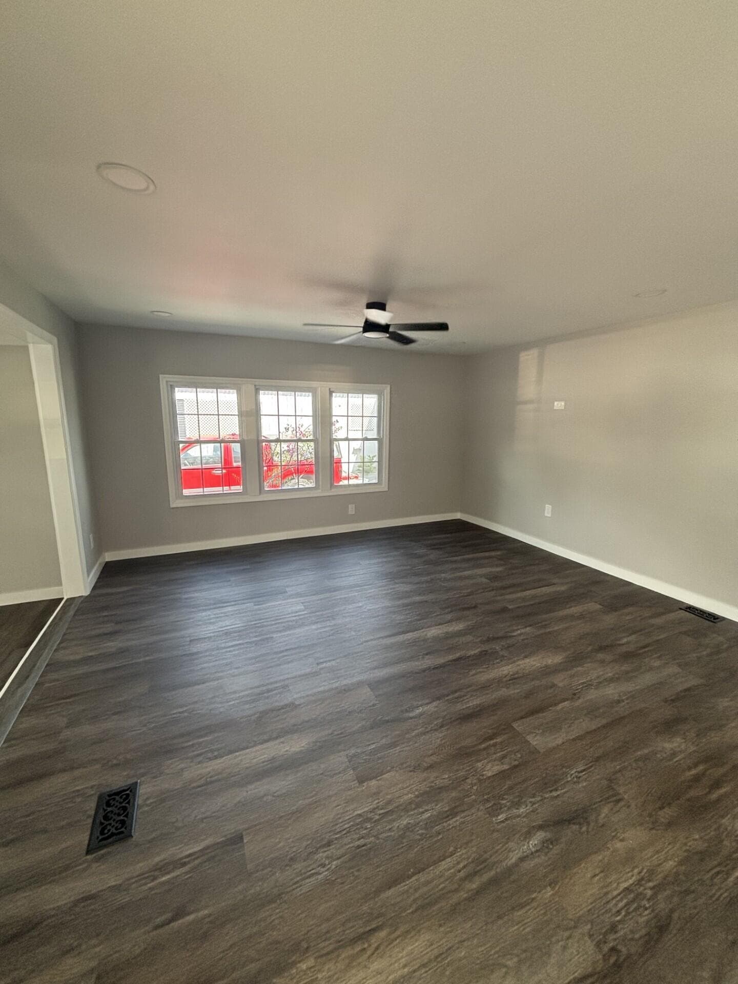 5010 NW 2nd Avenue NW, Deerfield Beach, FL 33064 — photo 7 of 43