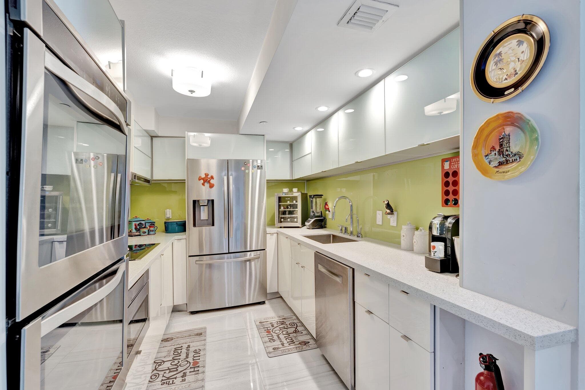 1900 S Ocean Boulevard 8g, Lauderdale-By-The-Sea, FL 33062 — photo 1 of 54