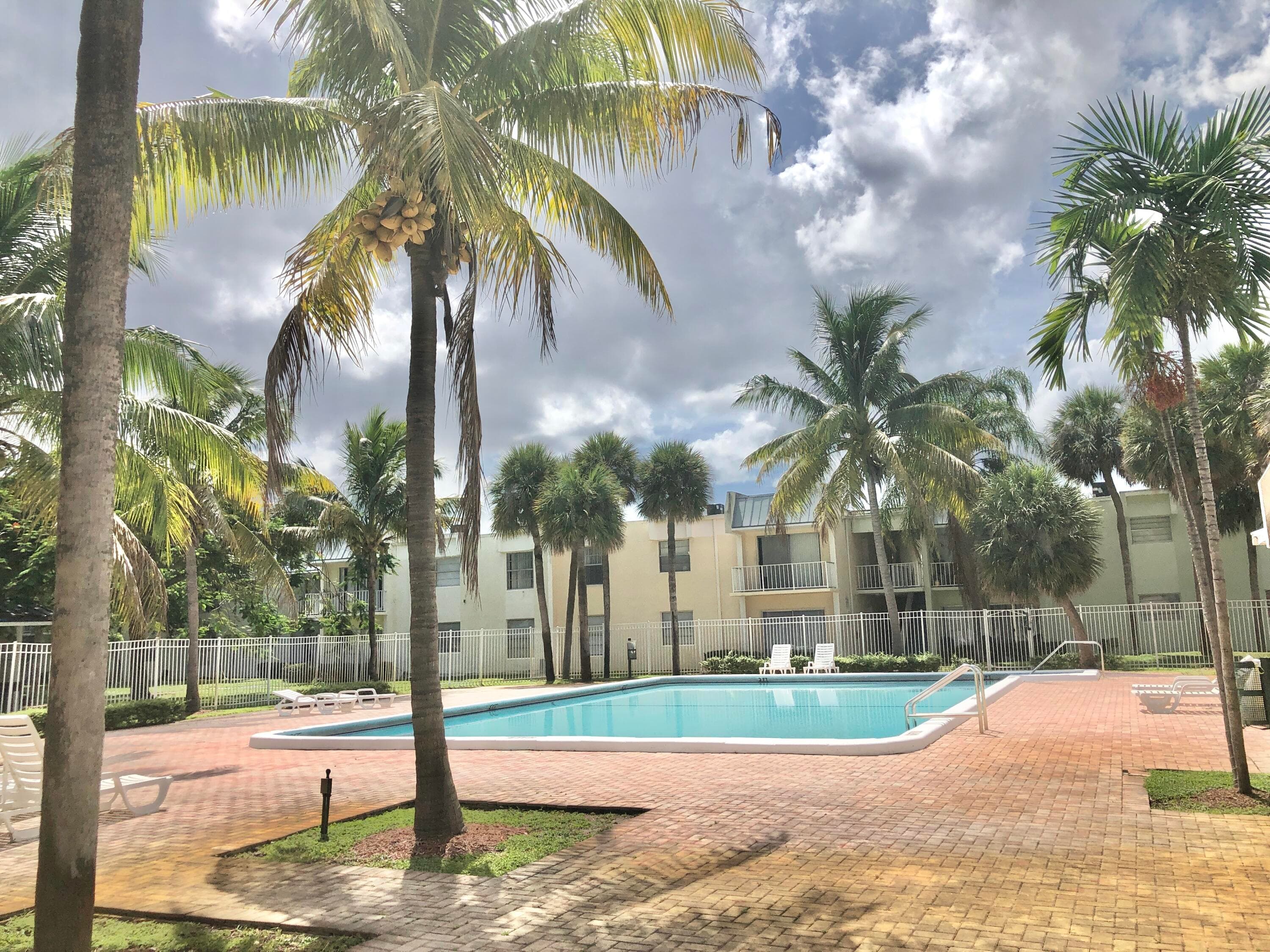 409 Executive Center Drive 211, West Palm Beach, FL 33401 — photo 41 of 47