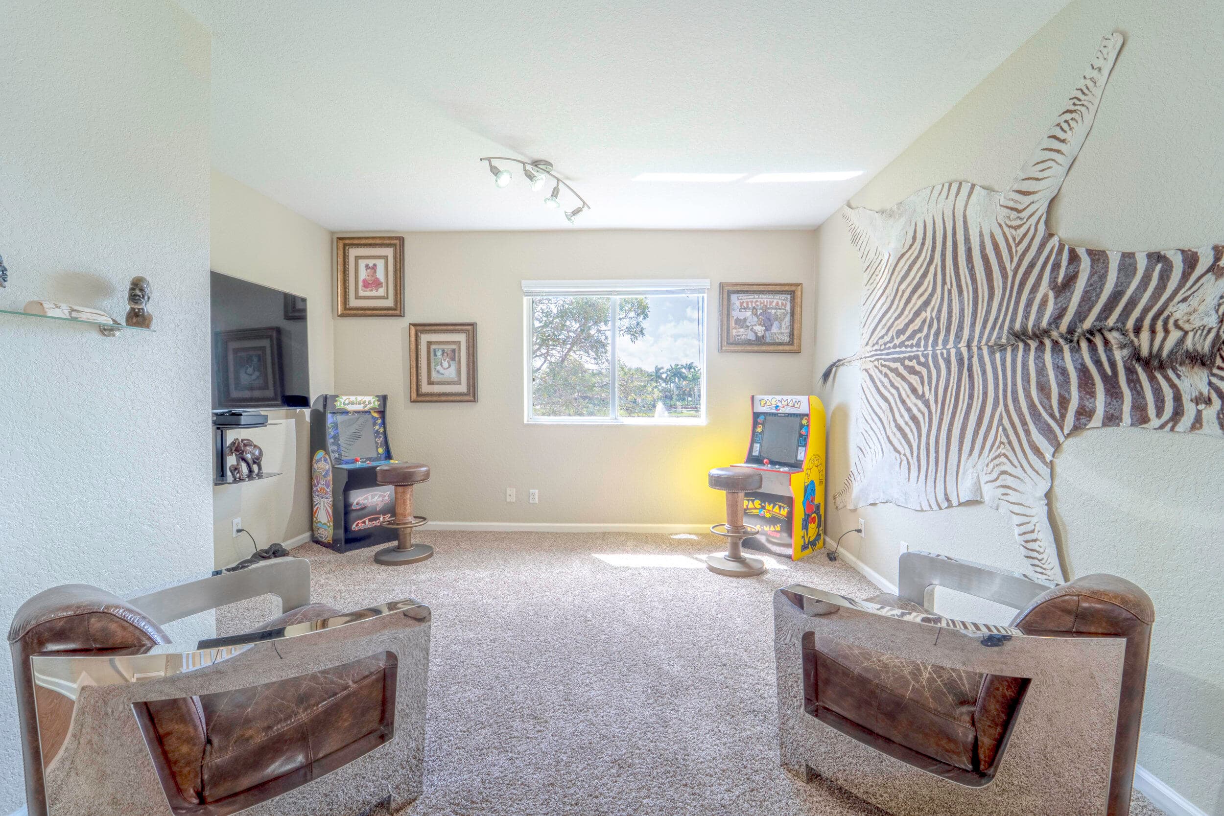 6770 Aliso Avenue, West Palm Beach, FL 33413 — photo 12 of 27