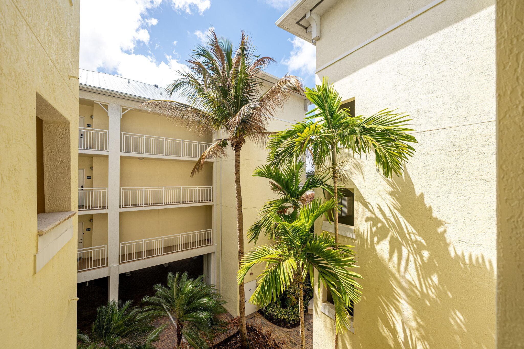975 NW Flagler Avenue 302, Stuart, FL 34994 — photo 8 of 49