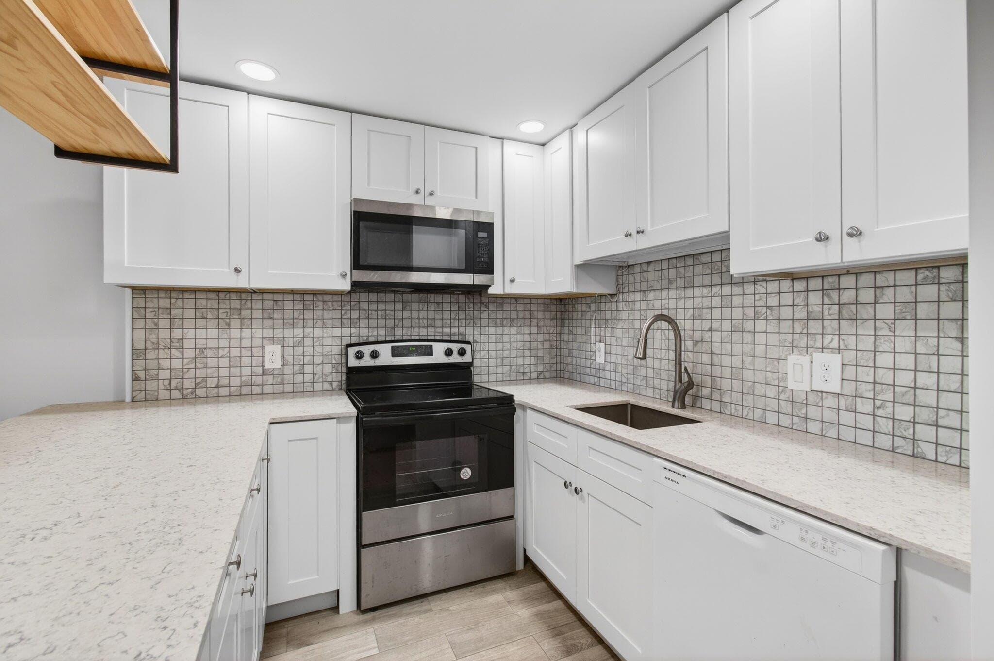 247 Ventnor R, Deerfield Beach, FL 33442 — photo 20 of 124