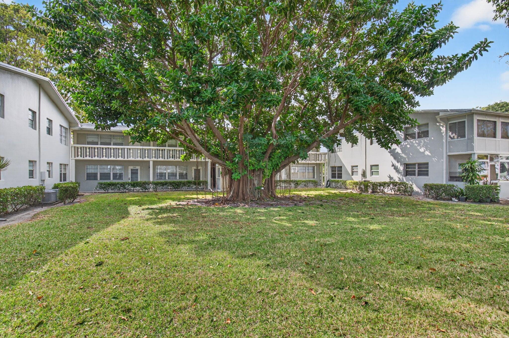 247 Ventnor R, Deerfield Beach, FL 33442 — photo 44 of 124