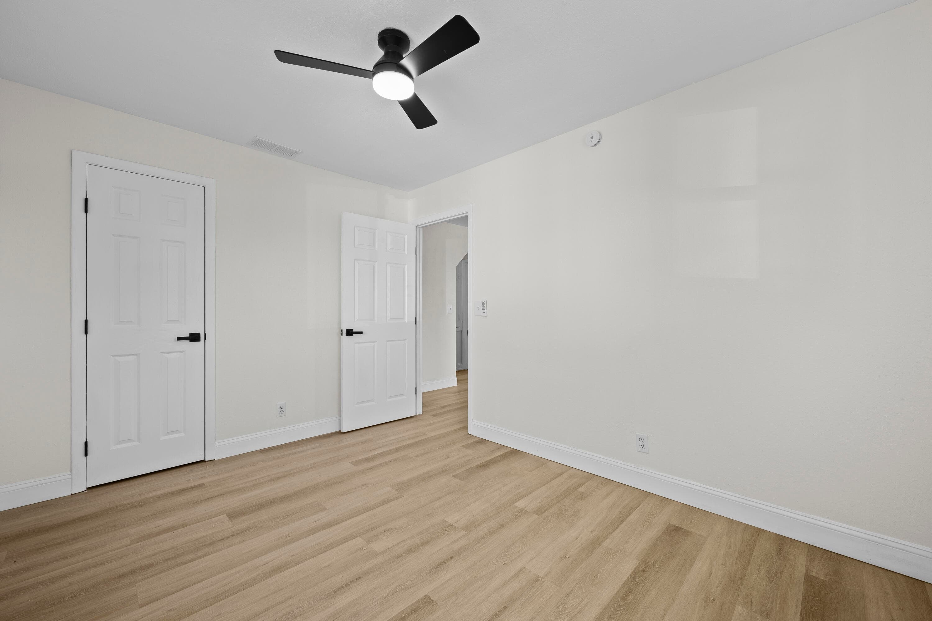 1244 W 25th Street, Riviera Beach, FL 33404 — photo 11 of 13