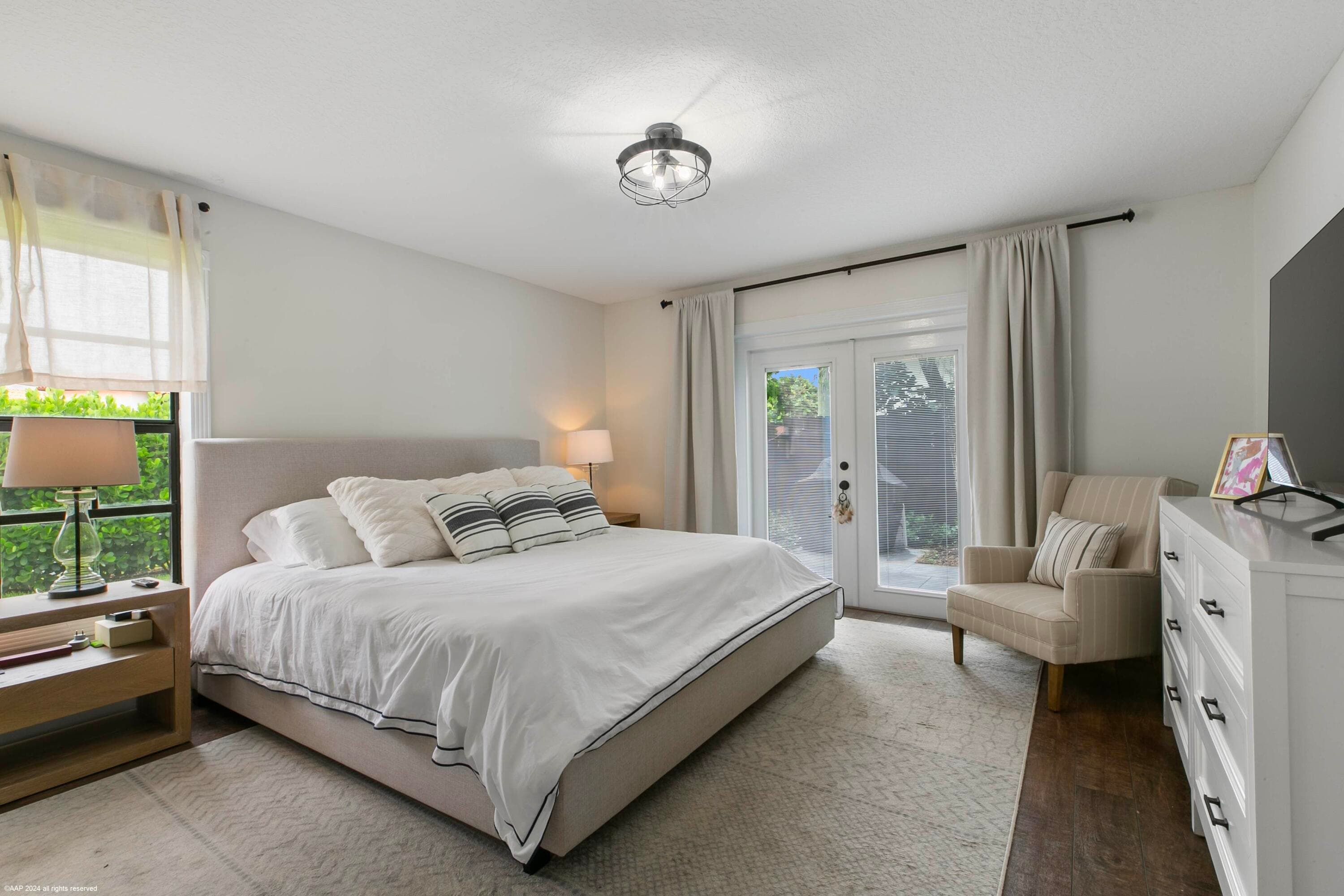13504 Fountain View Boulevard, Wellington, FL 33414 — photo 13 of 33