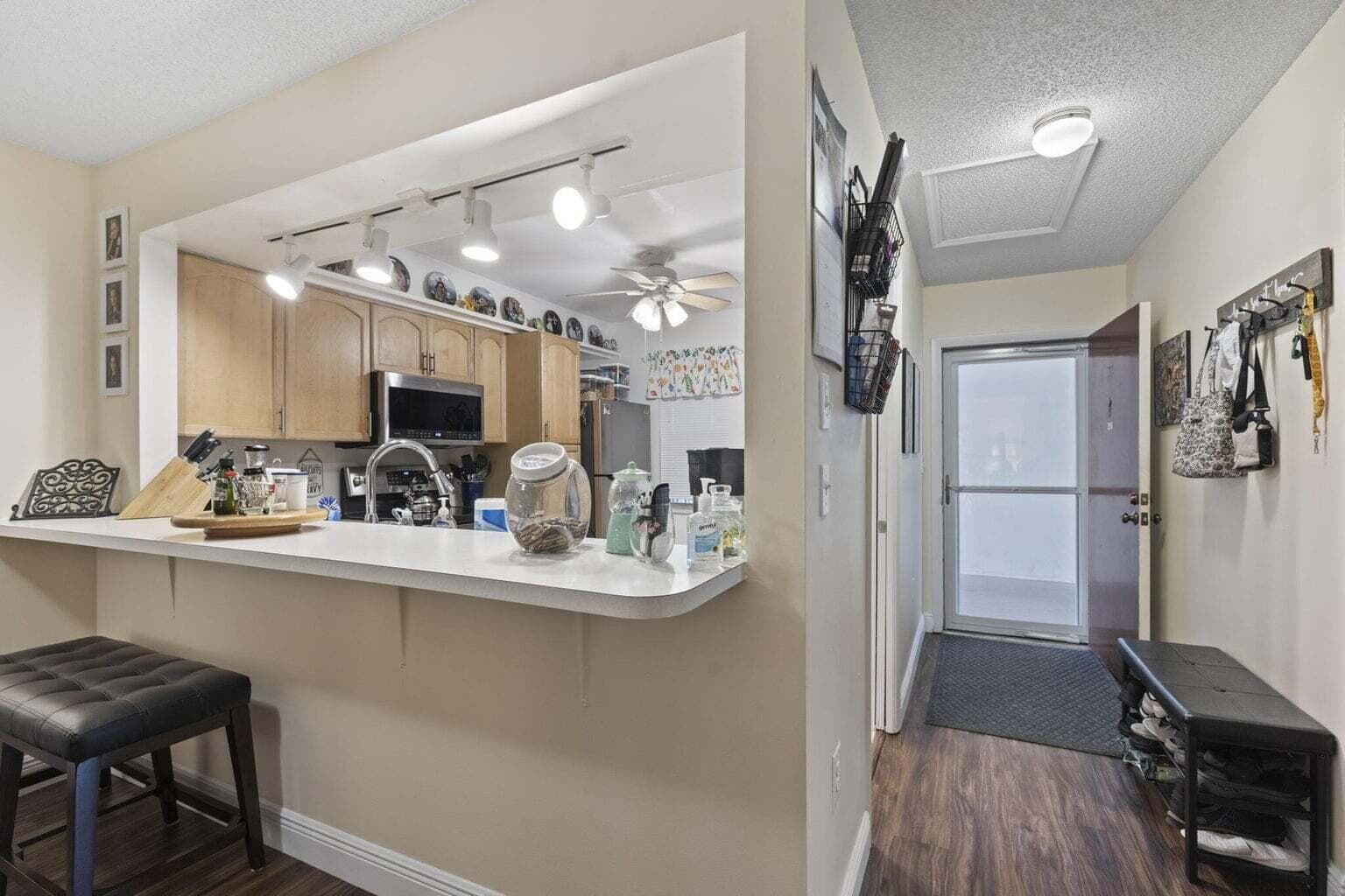 2302 Sunrise Boulevard 206, Fort Pierce, FL 34982 — photo 11 of 11