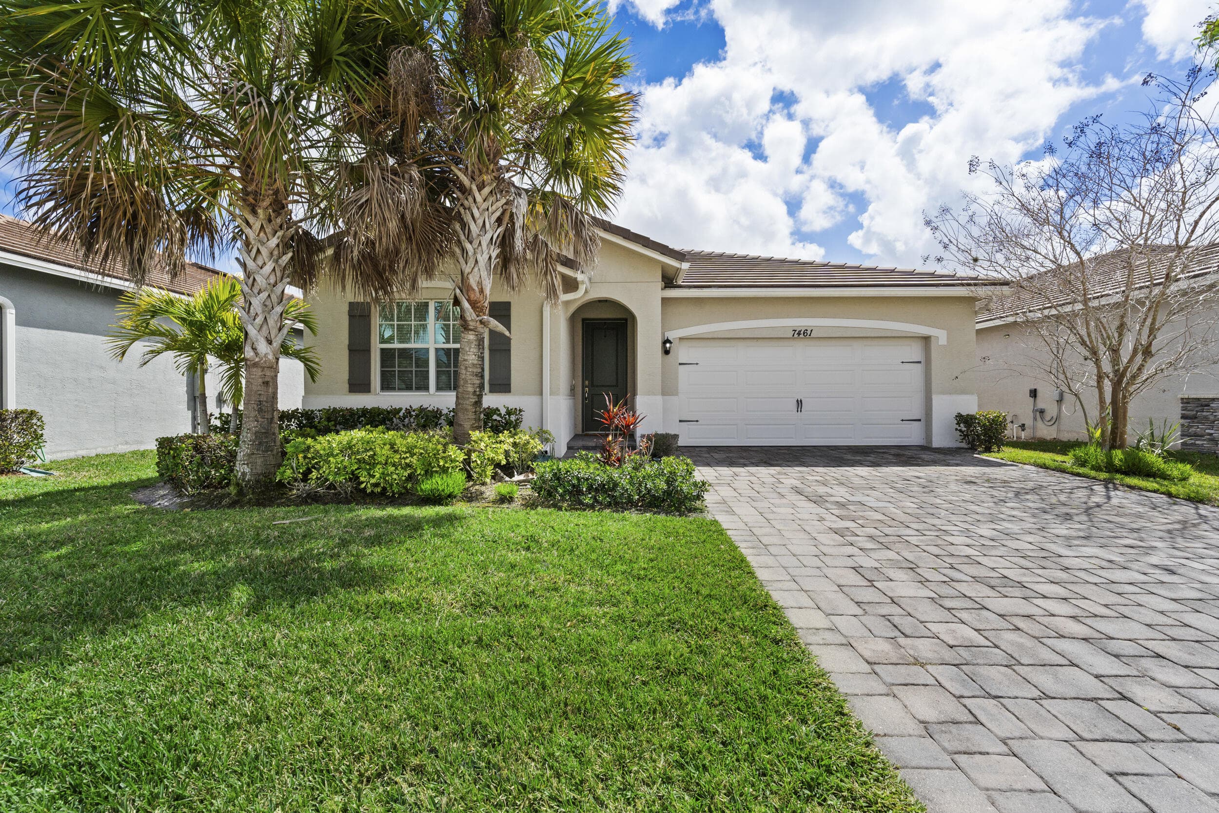 7461 SW Harbor Cove Drive, Stuart, FL 34997 — photo 1 of 30