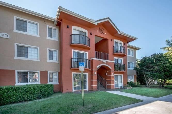 4151 N Haverhill Road 1508, West Palm Beach, FL 33417 — photo