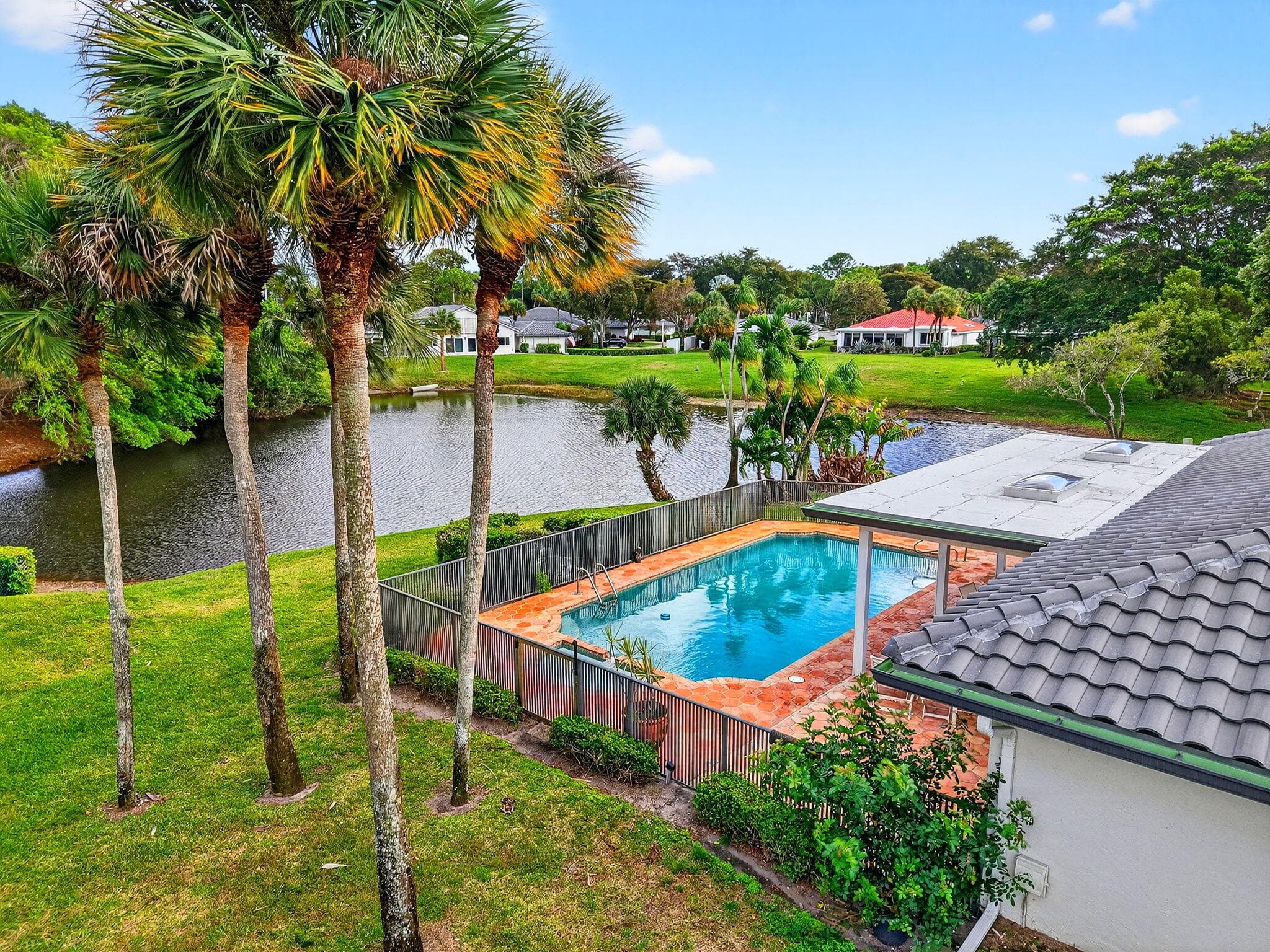 35 Glens Drive E, Boynton Beach, FL 33436 — photo 6 of 107