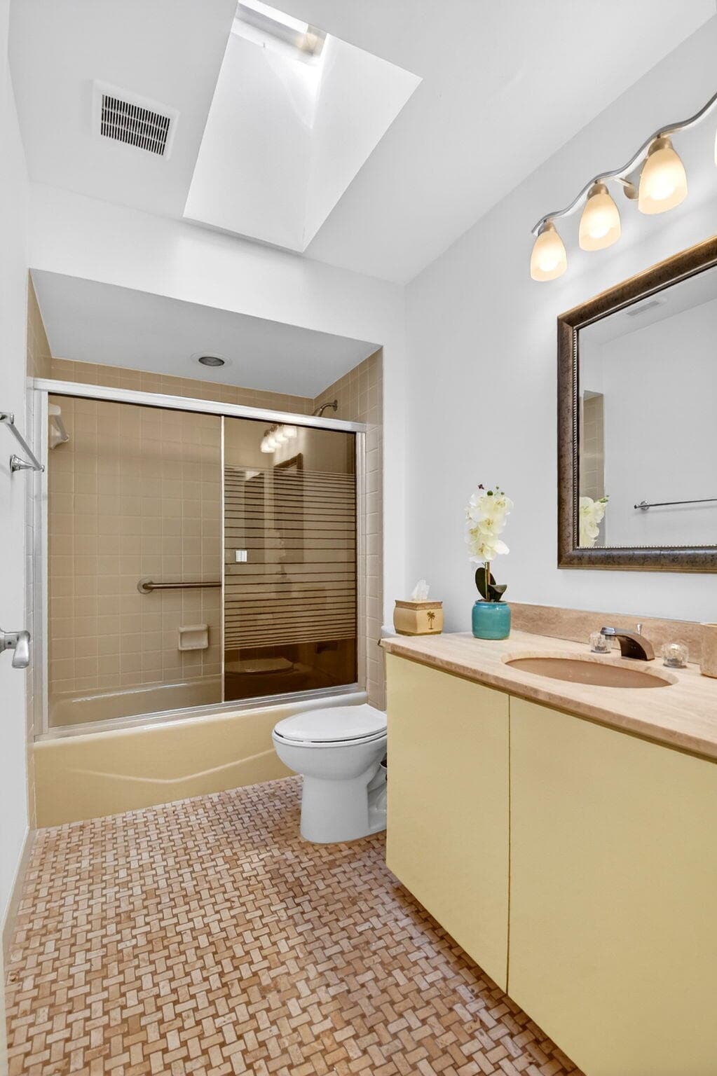 35 Glens Drive E, Boynton Beach, FL 33436 — photo 43 of 107