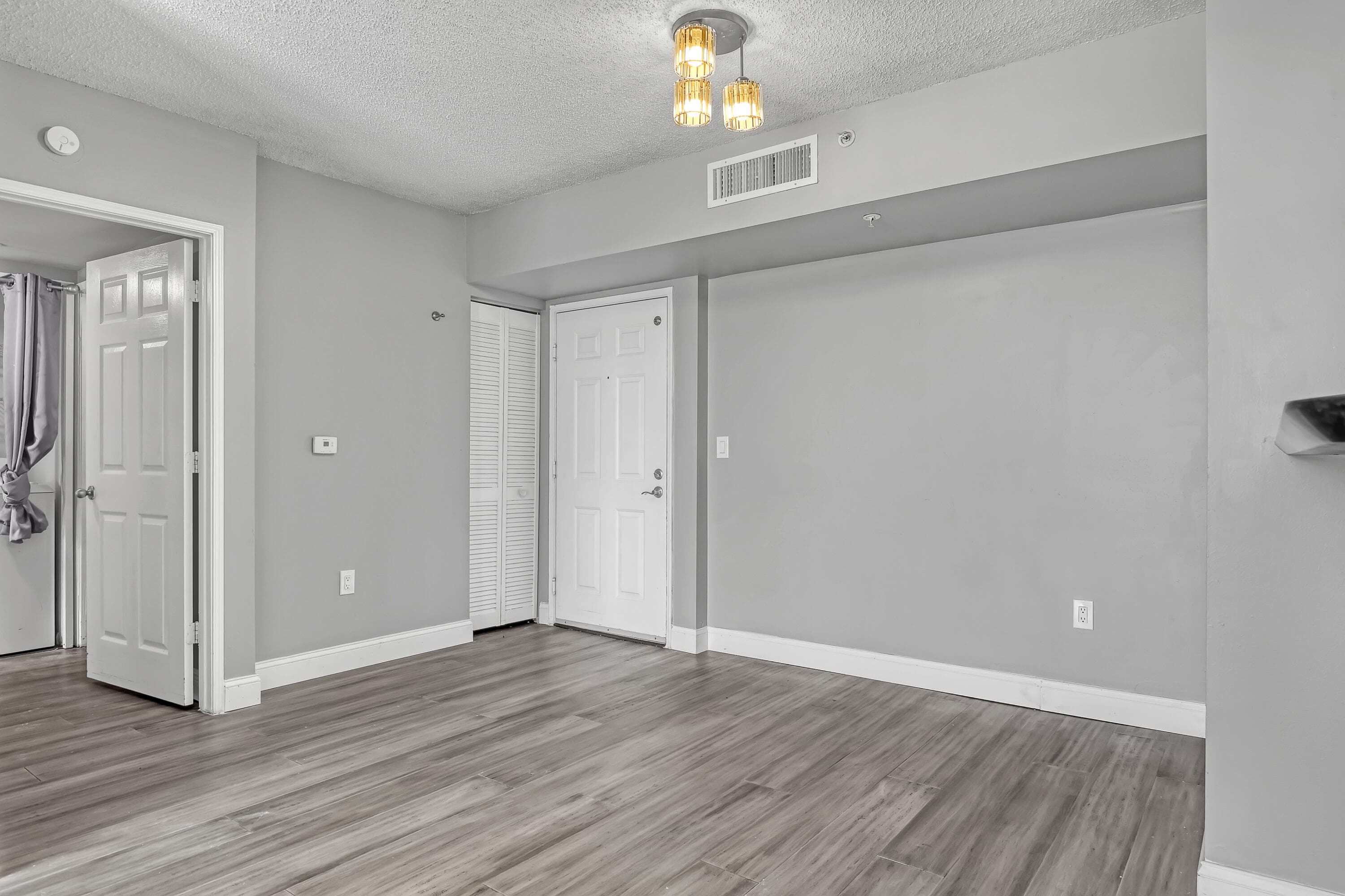 651 Okeechobee Boulevard 403, West Palm Beach, FL 33401 — photo 9 of 39