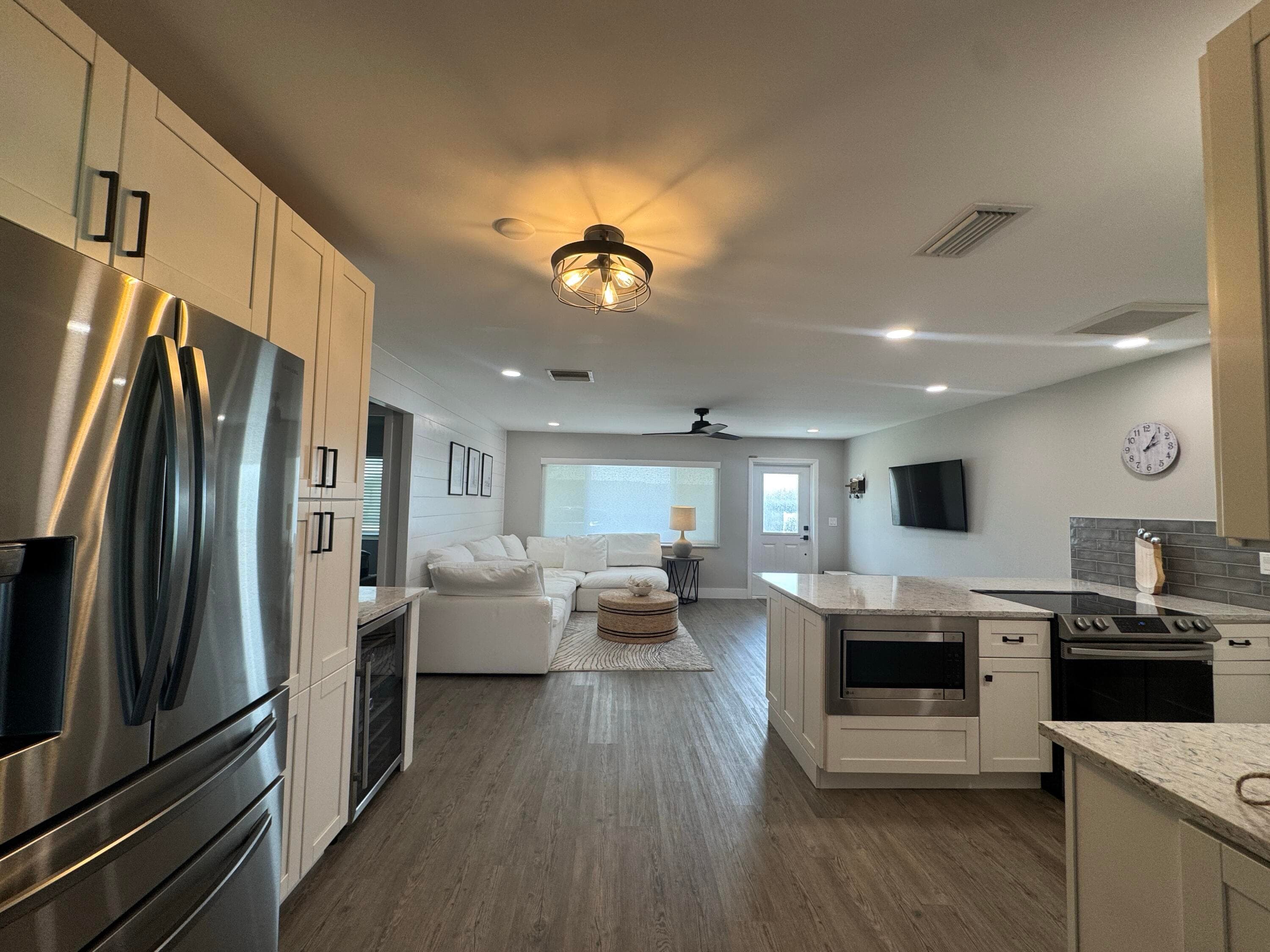 108 SW 9th Street, Boynton Beach, FL 33426 — photo 13 of 39