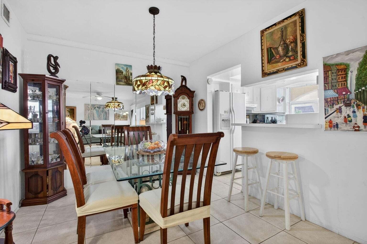 100 SE 6th Avenue 303, Pompano Beach, FL 33060 — photo 14 of 56