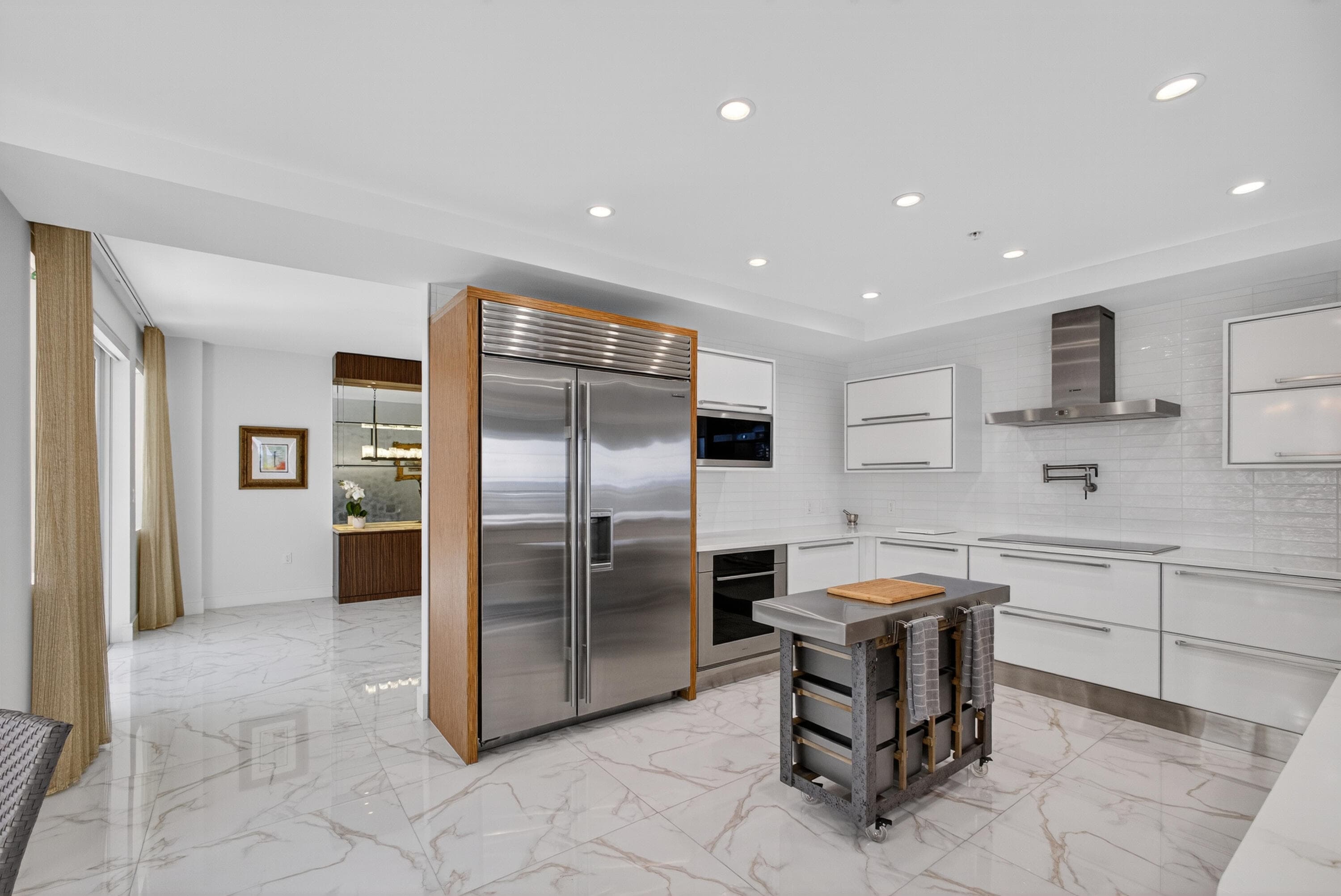155 Ocean Avenue 502, Palm Beach Shores, FL 33404 — photo 8 of 45