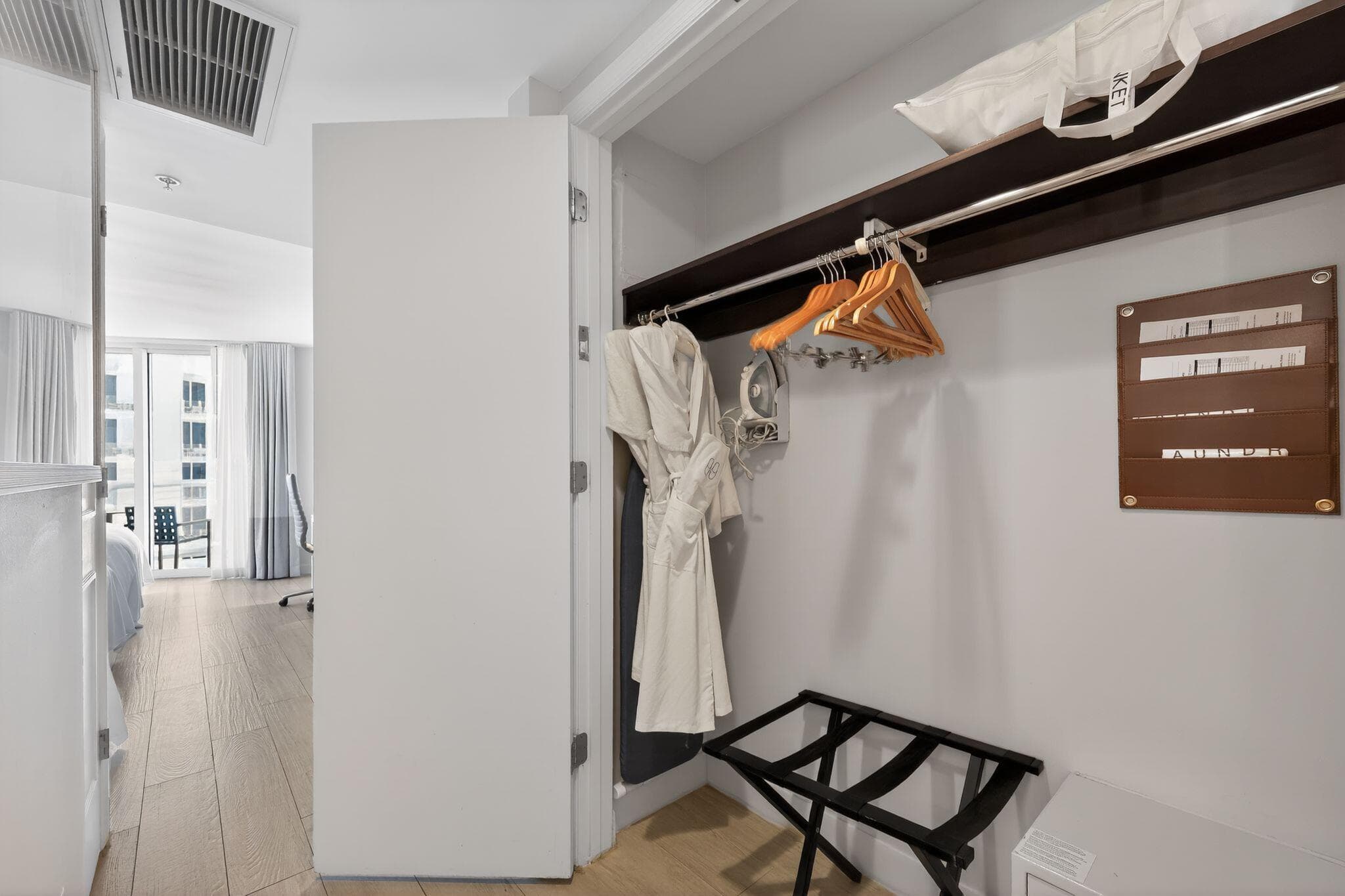505 N Fort Lauderdale Beach Boulevard 1512, Fort Lauderdale, FL 33304 — photo 15 of 33