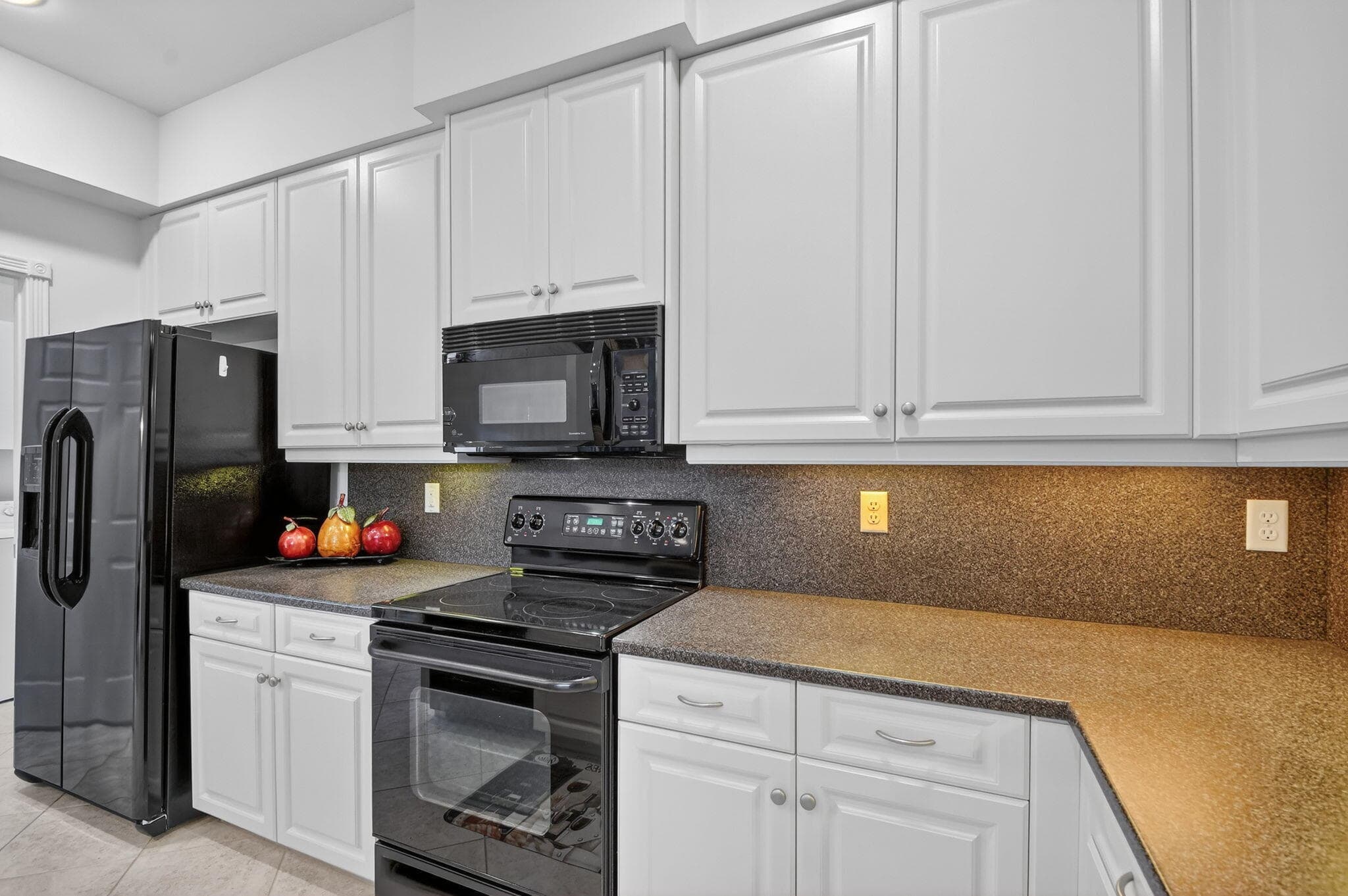 8046 Via Grande, Boynton Beach, FL 33437 — photo 11 of 52