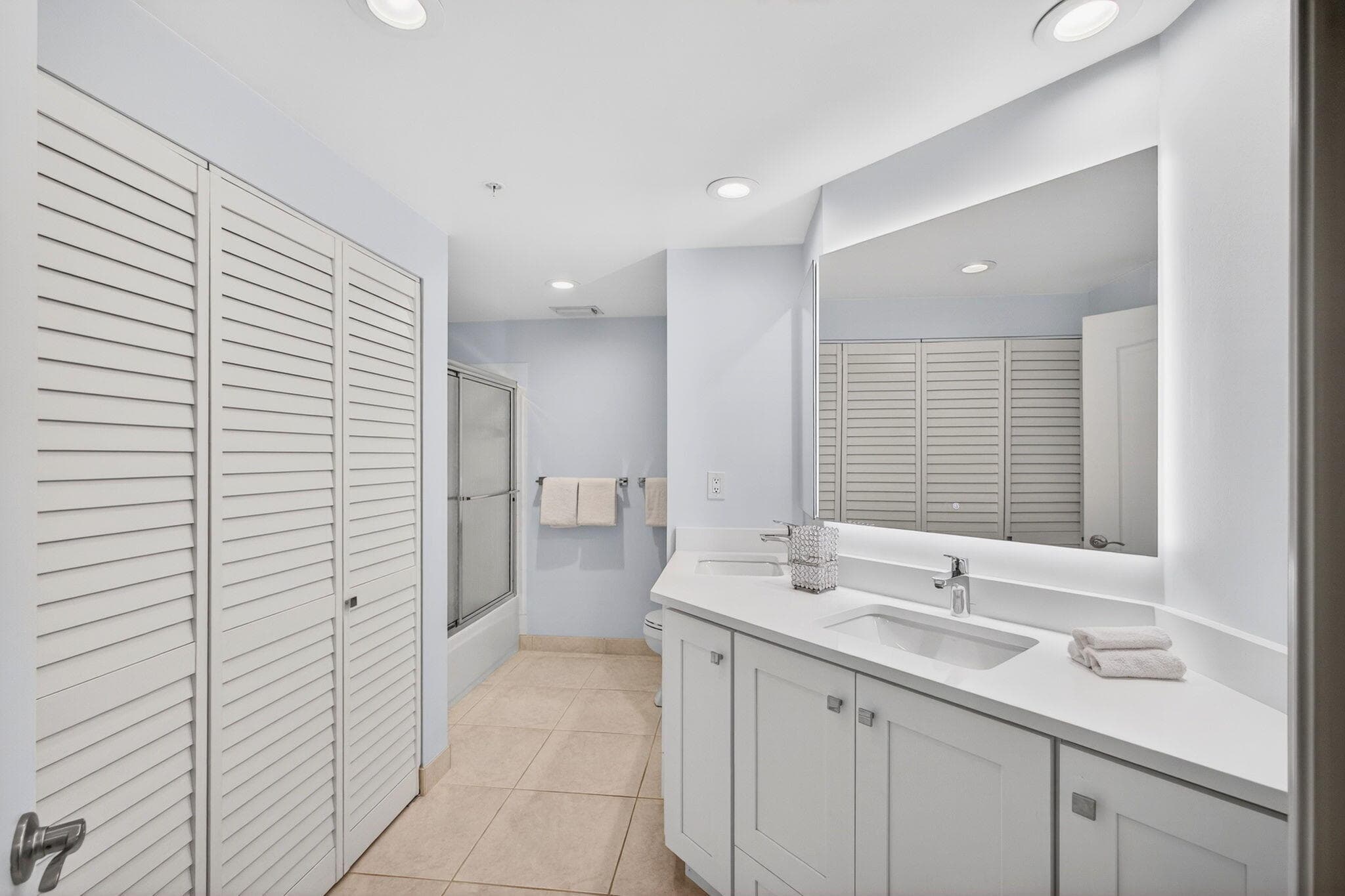 400 Uno Lago Drive 103, Juno Beach, FL 33408 — photo 20 of 47
