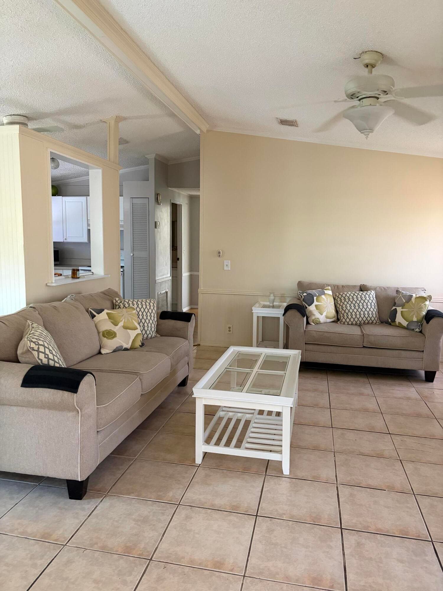 202 Travis Cay Place 9, Fort Pierce, FL 34982 — photo 6 of 33