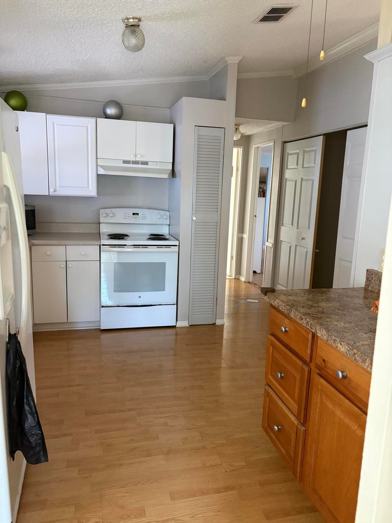 202 Travis Cay Place 9, Fort Pierce, FL 34982 — photo 18 of 33
