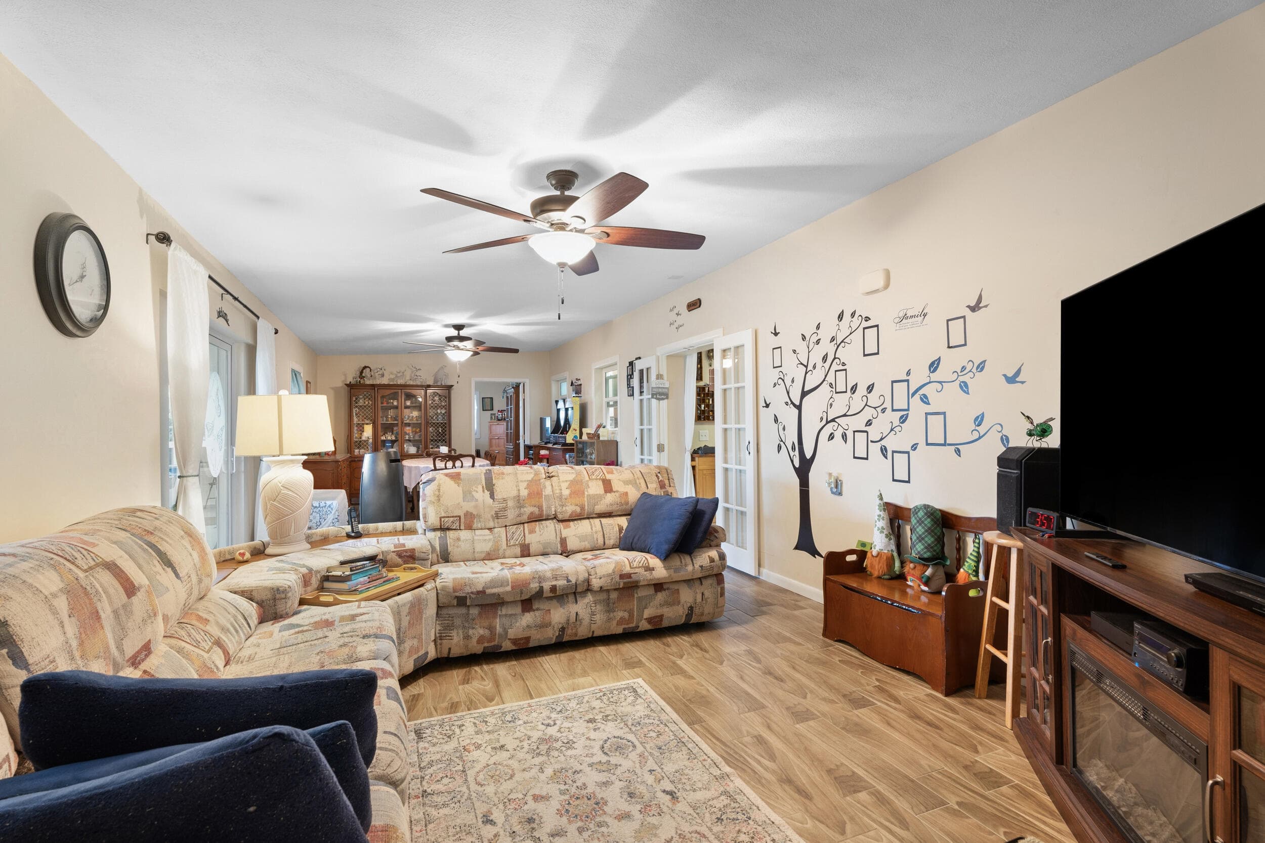 1341 SE Seashell Lane, Stuart, FL 34996 — photo 5 of 24