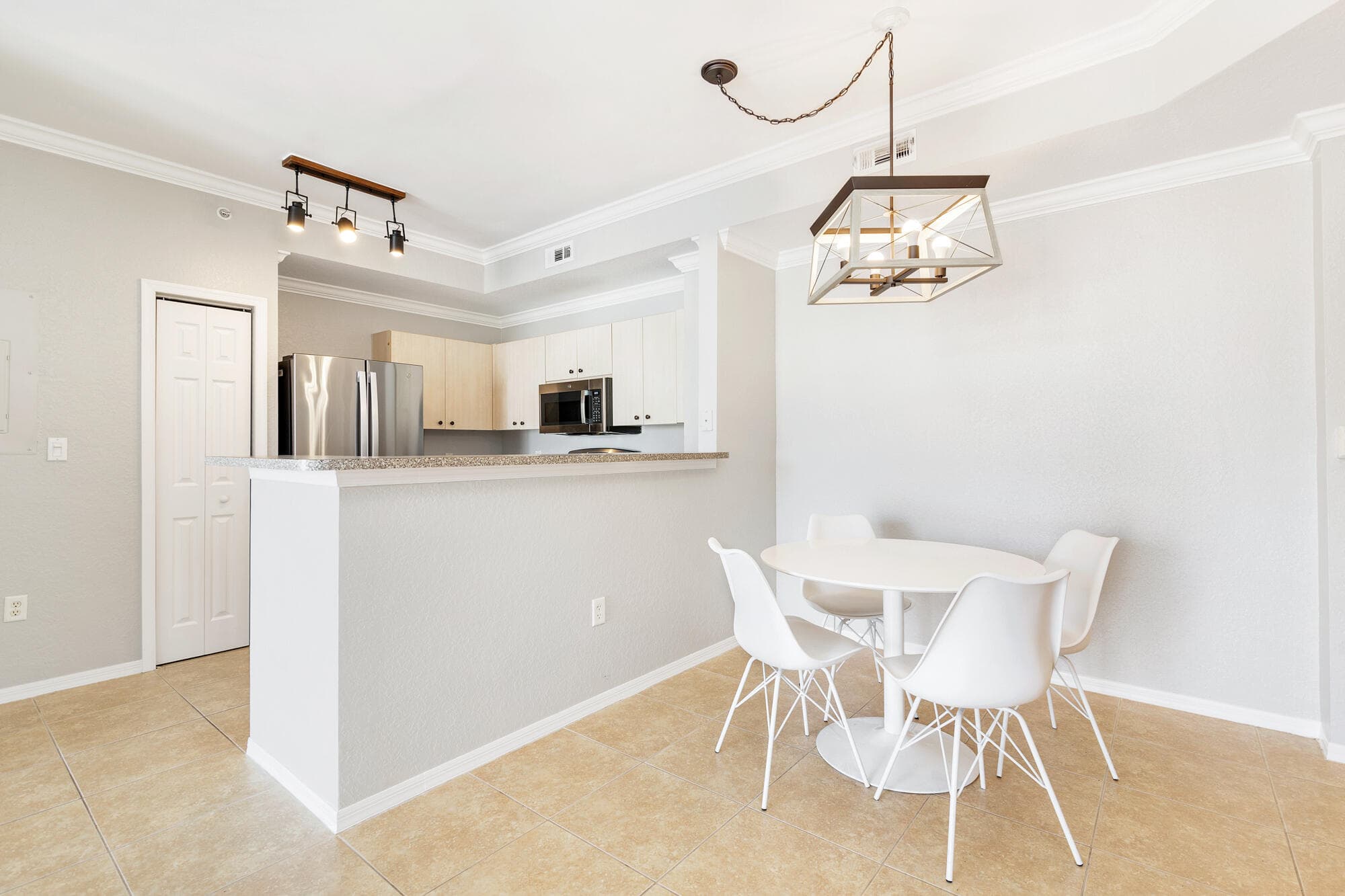 1801 N Flagler Drive 903, West Palm Beach, FL 33407 — photo 12 of 28