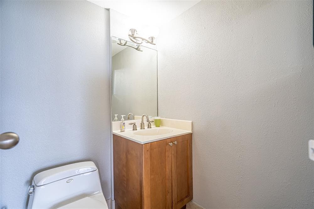 1830 Embassy Drive 409, West Palm Beach, FL 33401 — photo 9 of 15