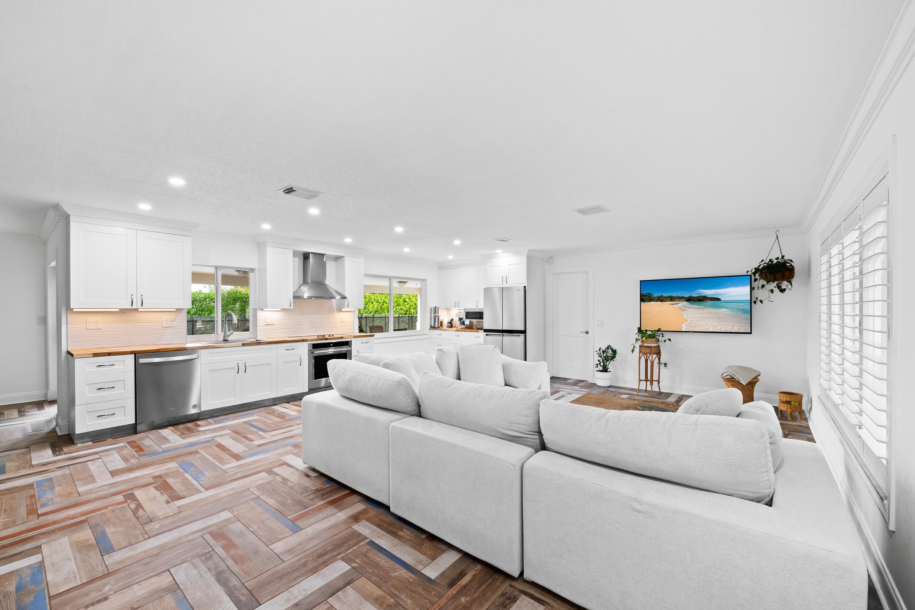 3333 NW 26th Court, Boca Raton, FL 33434 — photo 5 of 41