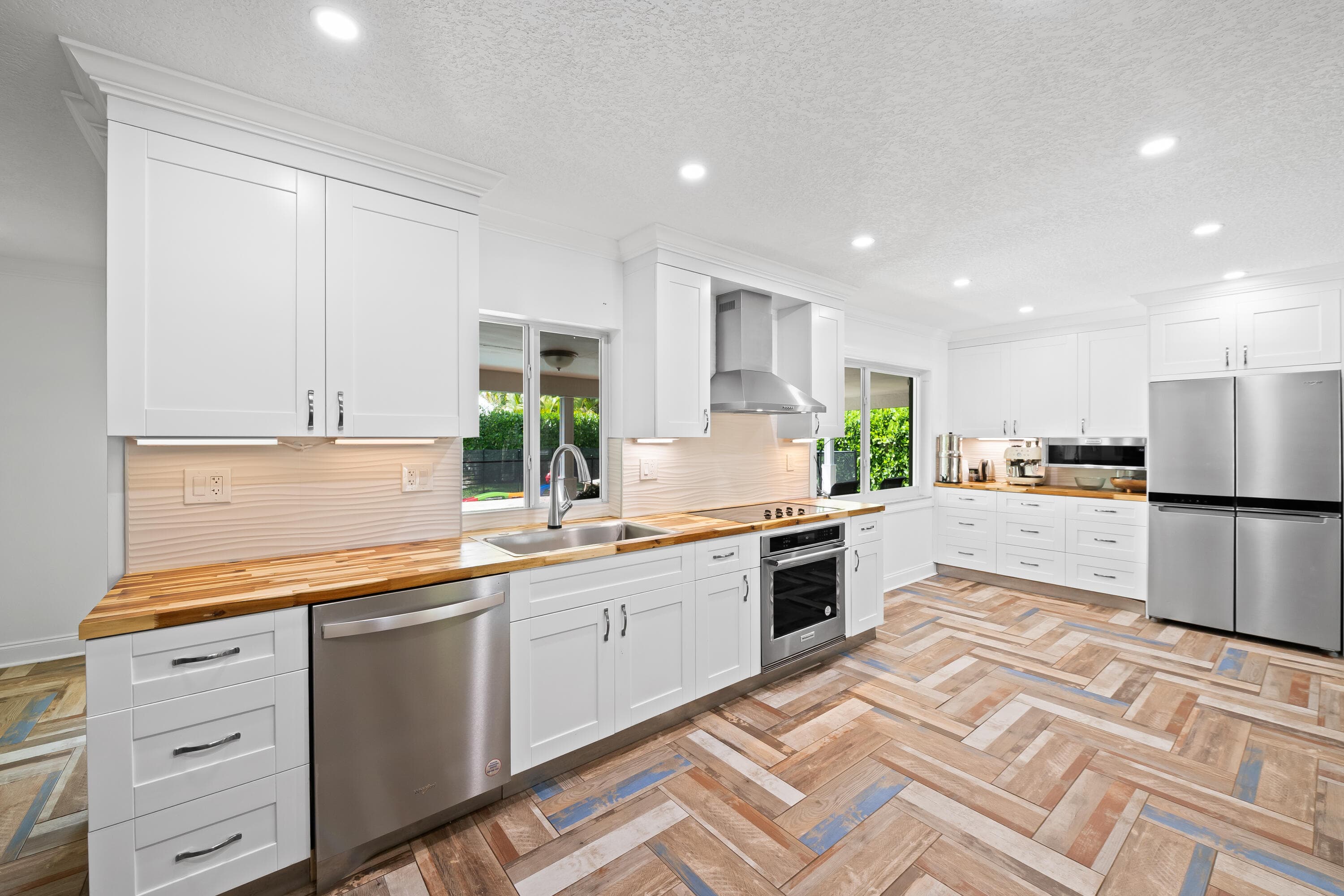 3333 NW 26th Court, Boca Raton, FL 33434 — photo 1 of 41