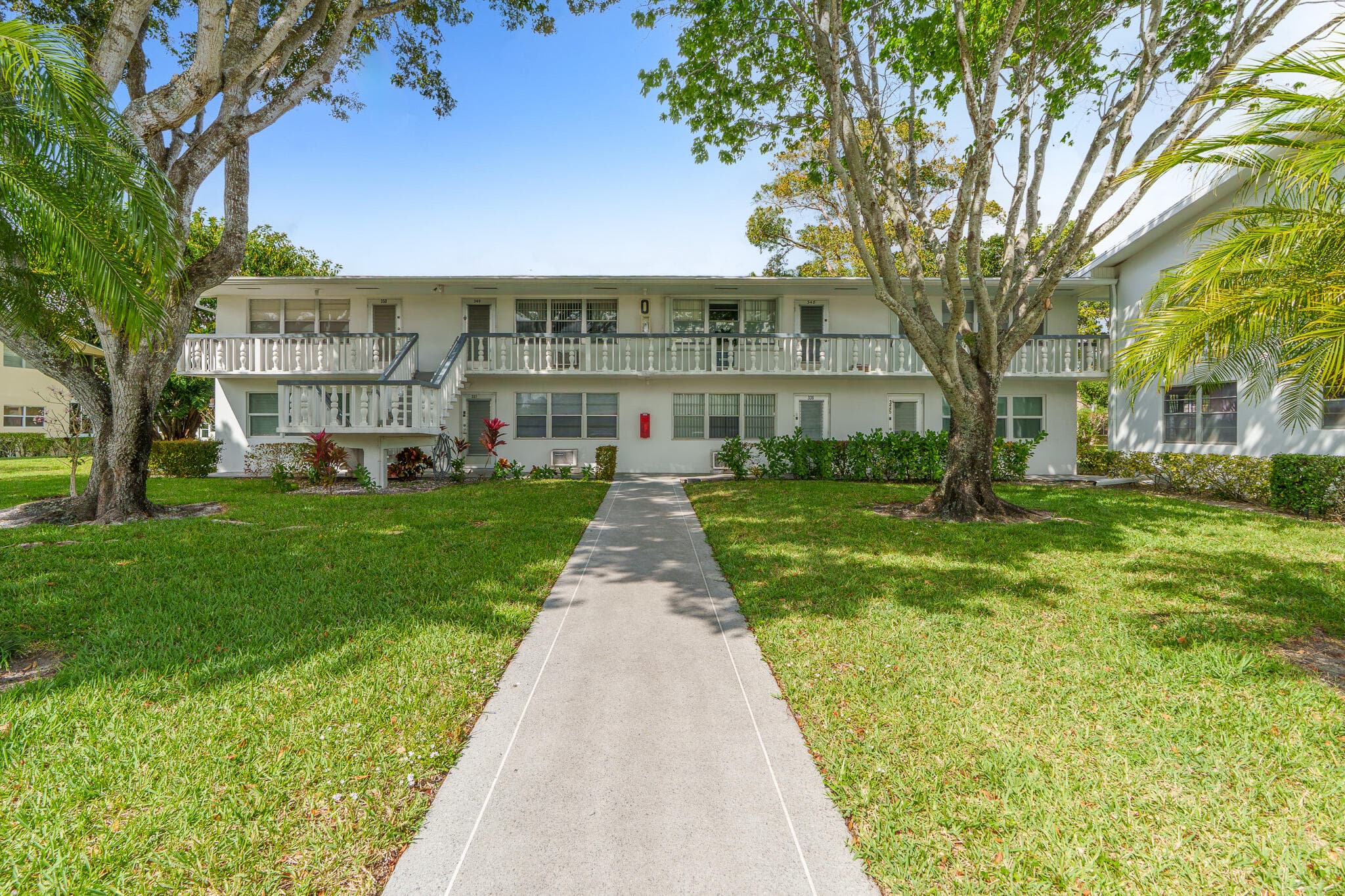 346 Windsor O, West Palm Beach, FL 33417 — photo 35 of 39