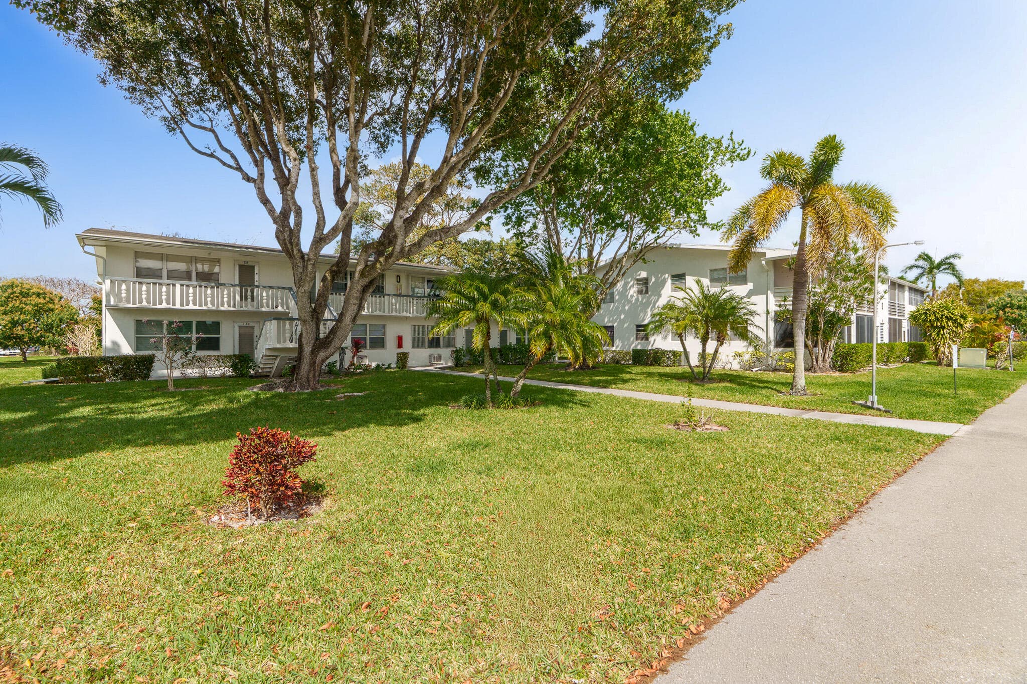 346 Windsor O, West Palm Beach, FL 33417 — photo 34 of 39