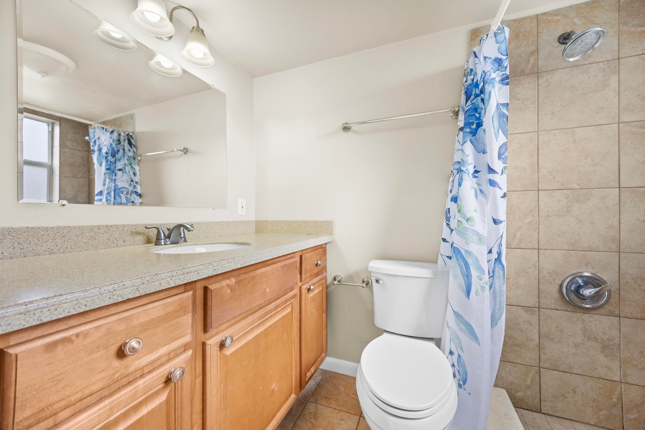 35 Sussex B, West Palm Beach, FL 33417 — photo 7 of 34