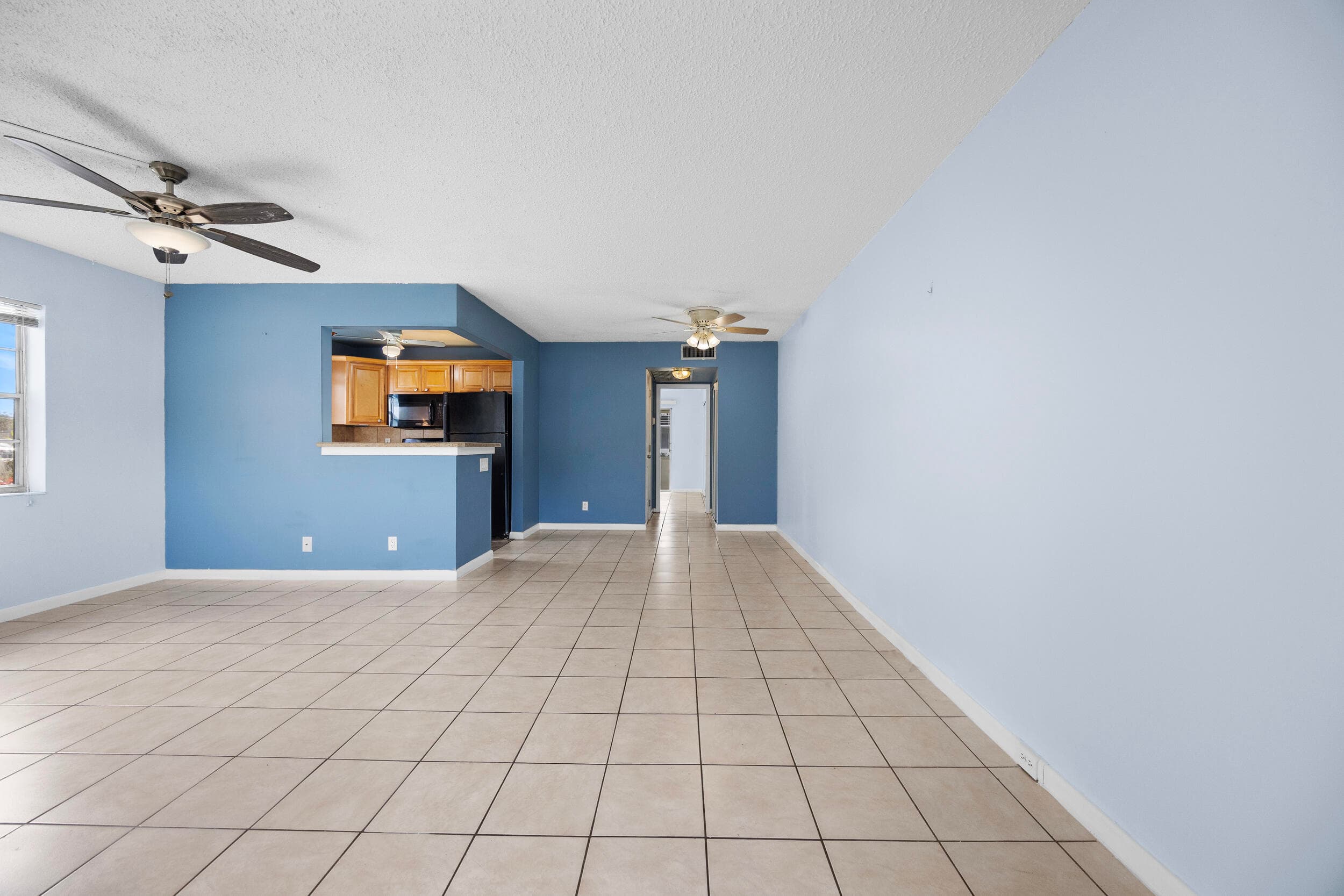 35 Sussex B, West Palm Beach, FL 33417 — photo 25 of 34