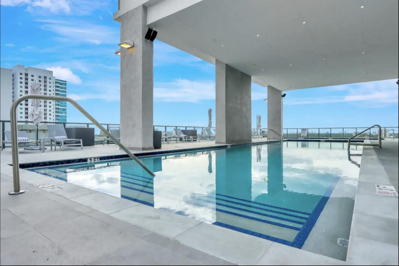 229 SW 9th Street 201, Miami, FL 33130 — photo 14 of 21