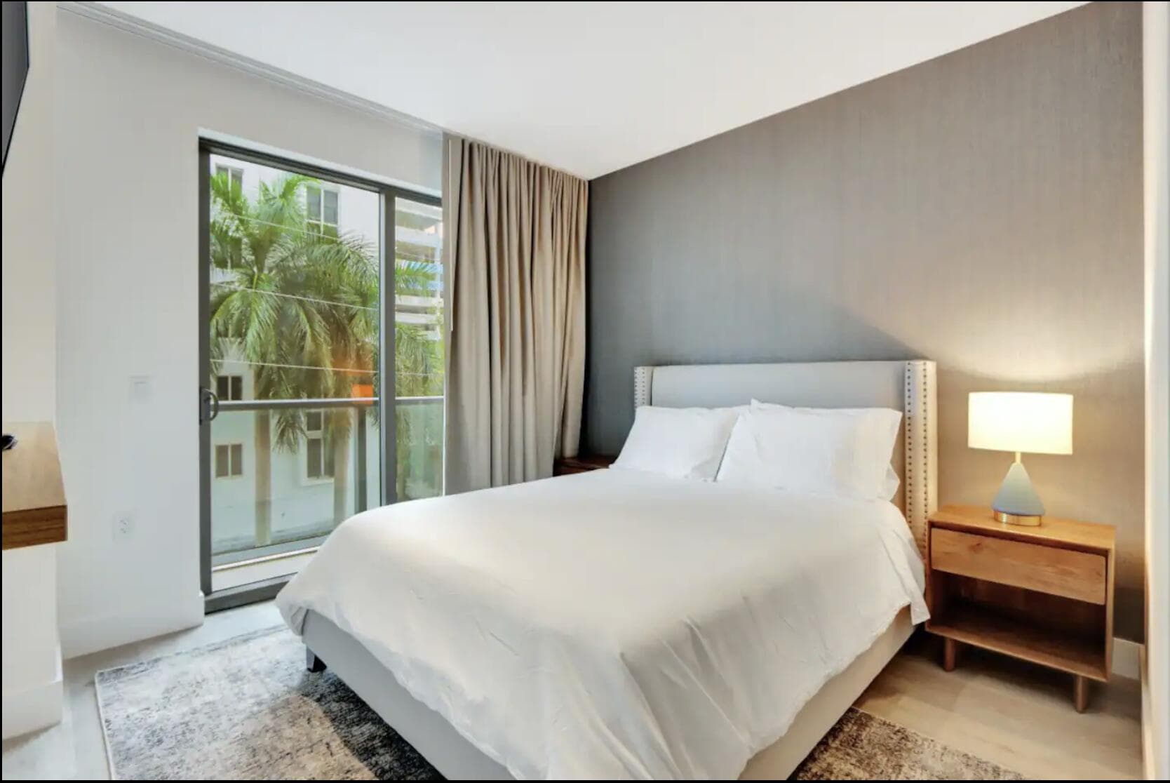 229 SW 9th Street 201, Miami, FL 33130 — photo 9 of 21